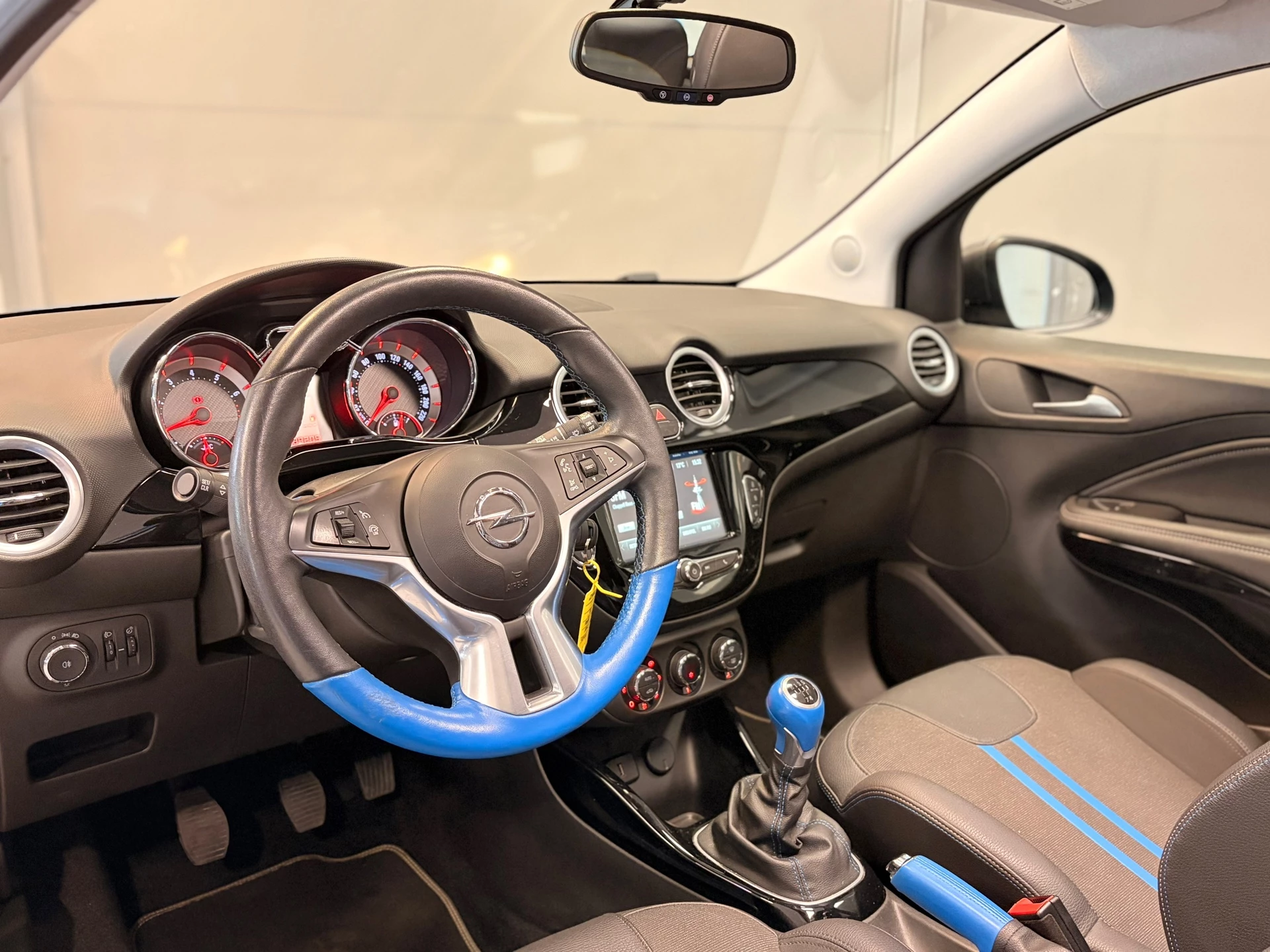 Hoofdafbeelding Opel ADAM