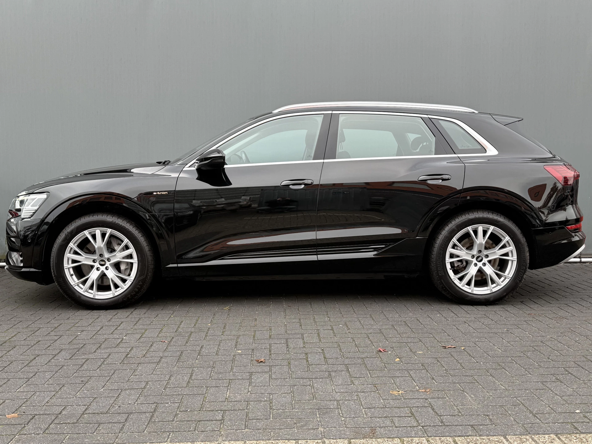 Hoofdafbeelding Audi e-tron