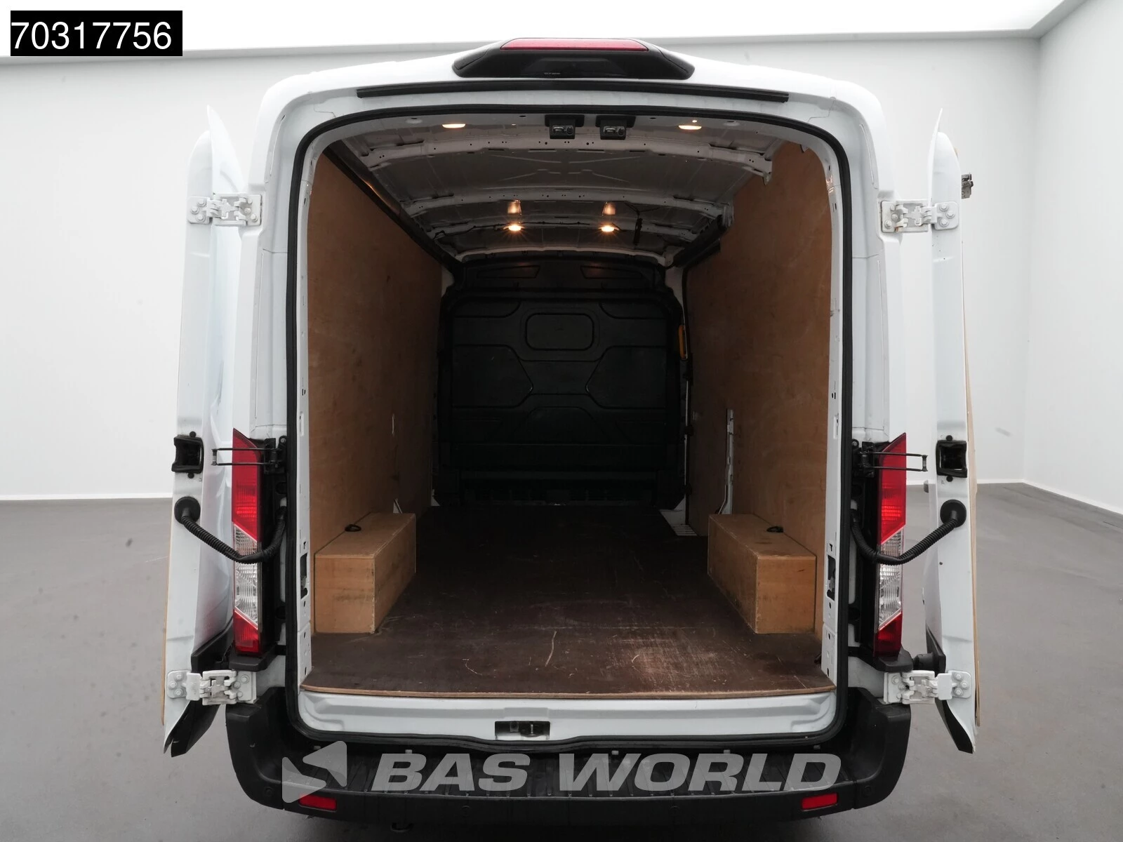 Hoofdafbeelding Ford E-Transit