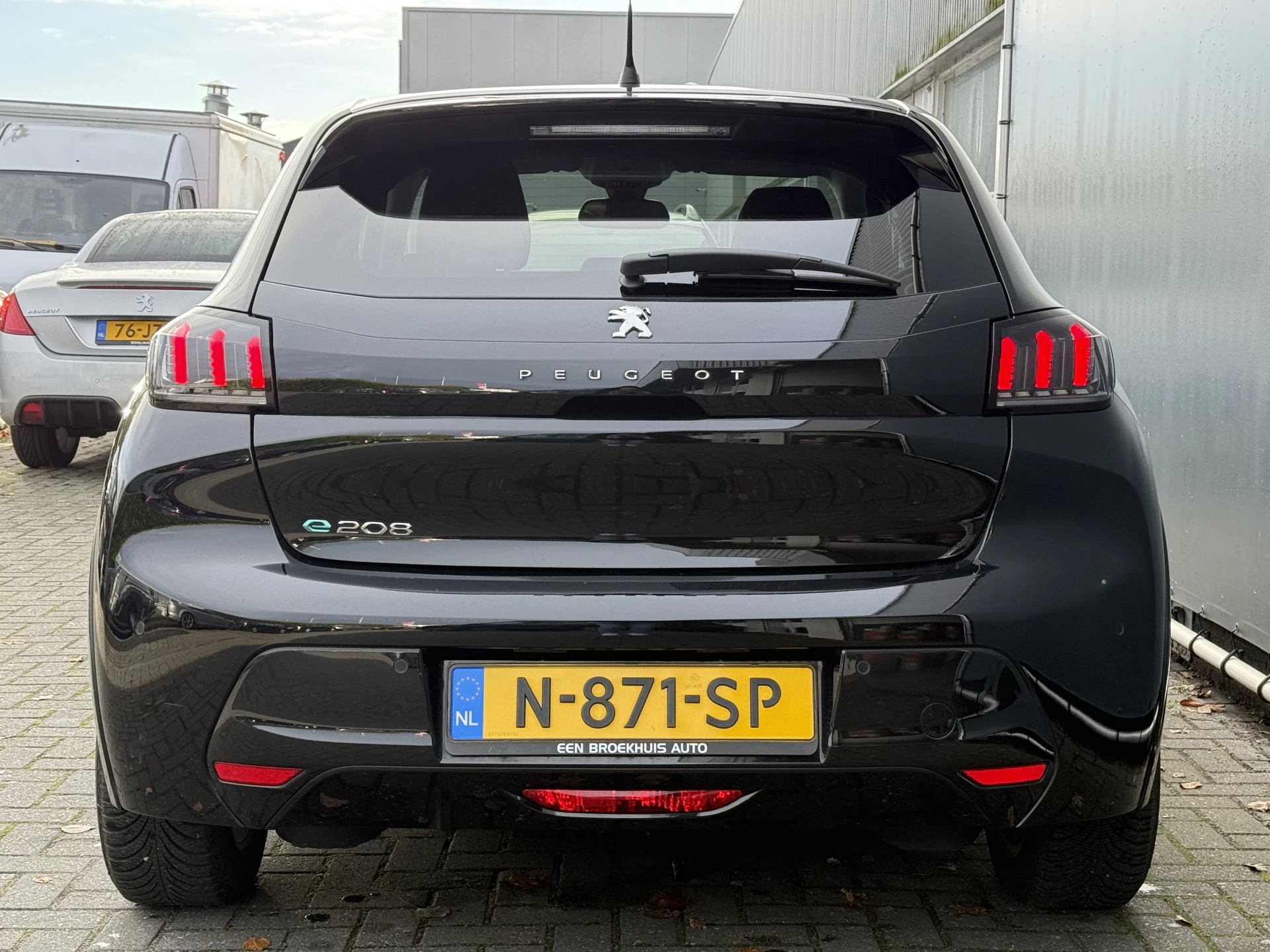 Hoofdafbeelding Peugeot e-208