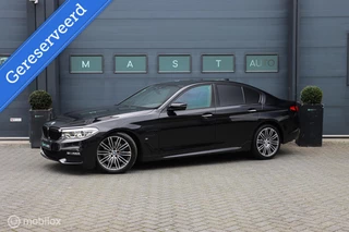 BMW 5-serie 530e High Executive|M-sport|Leder|LED|Camera|Sfeerverlichting