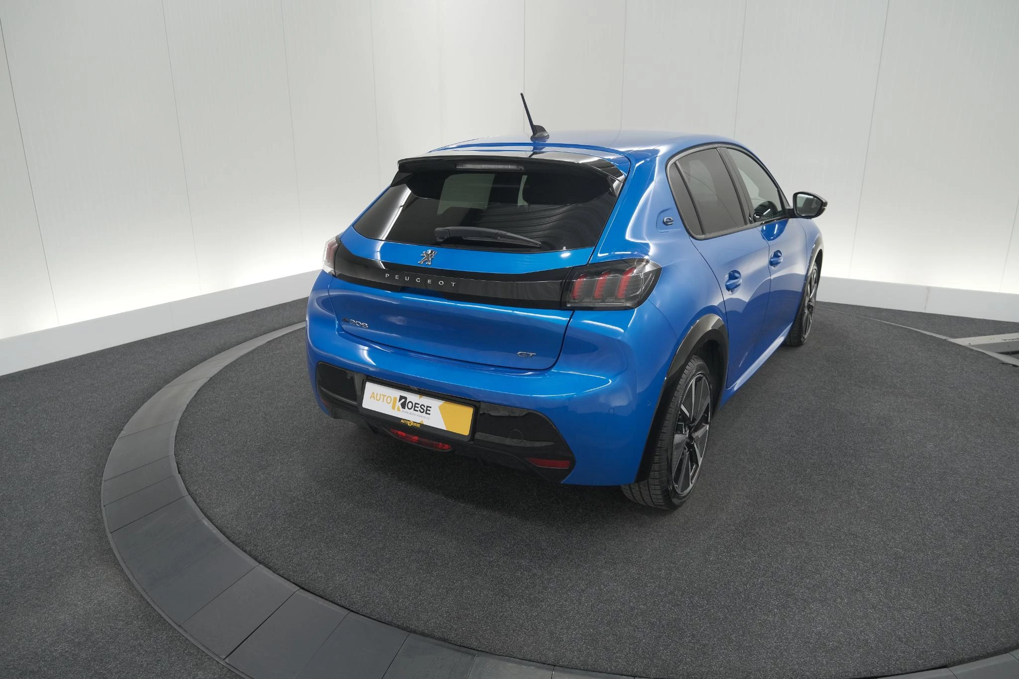 Hoofdafbeelding Peugeot e-208