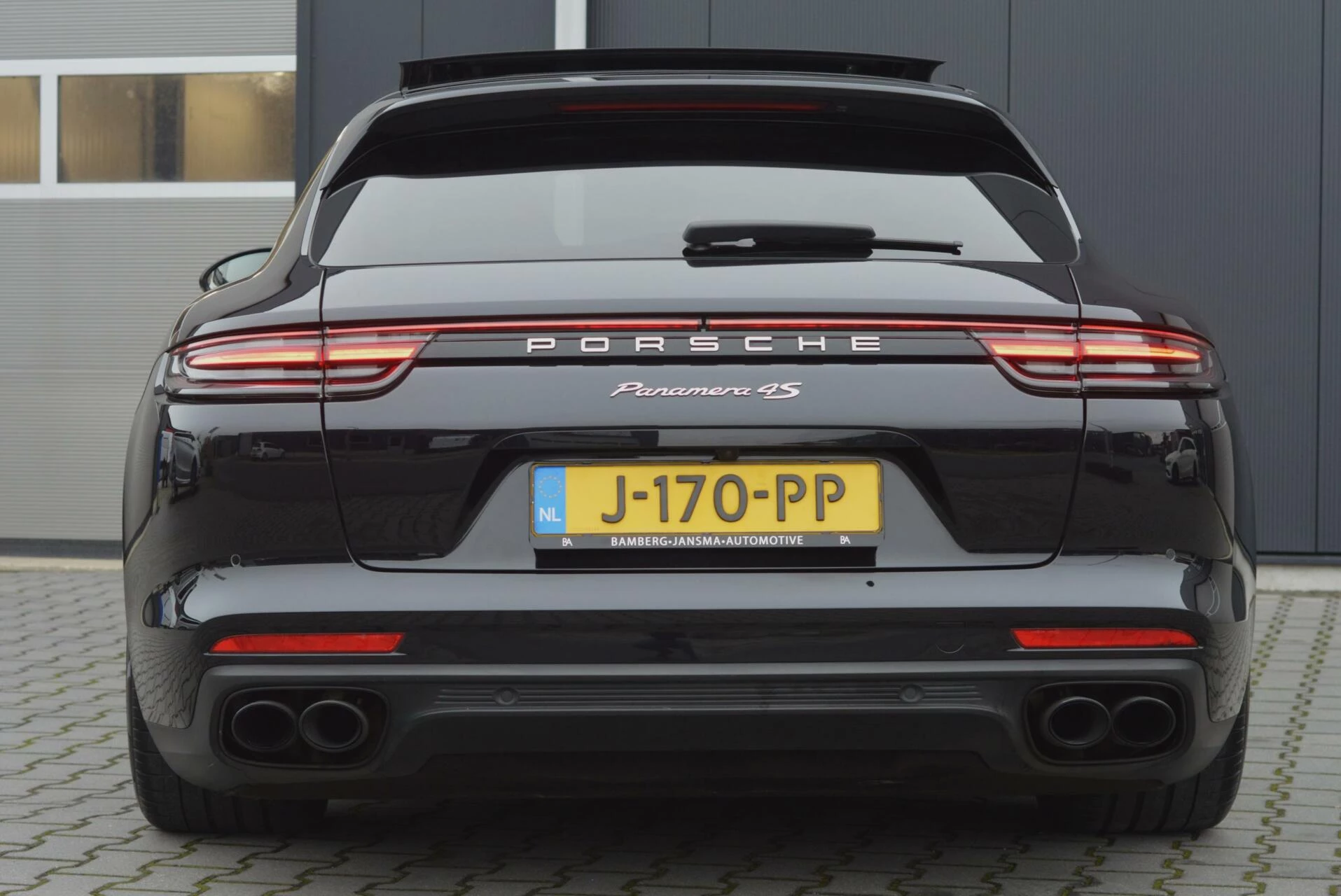 Hoofdafbeelding Porsche Panamera