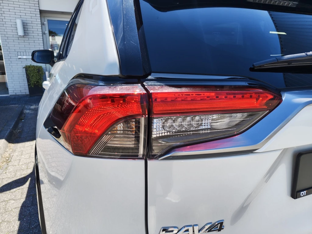 Hoofdafbeelding Toyota RAV4