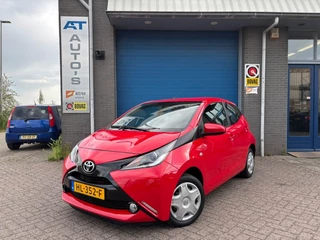 Toyota Aygo 1.0 VVT-I X-PLAY AUTOMAAT