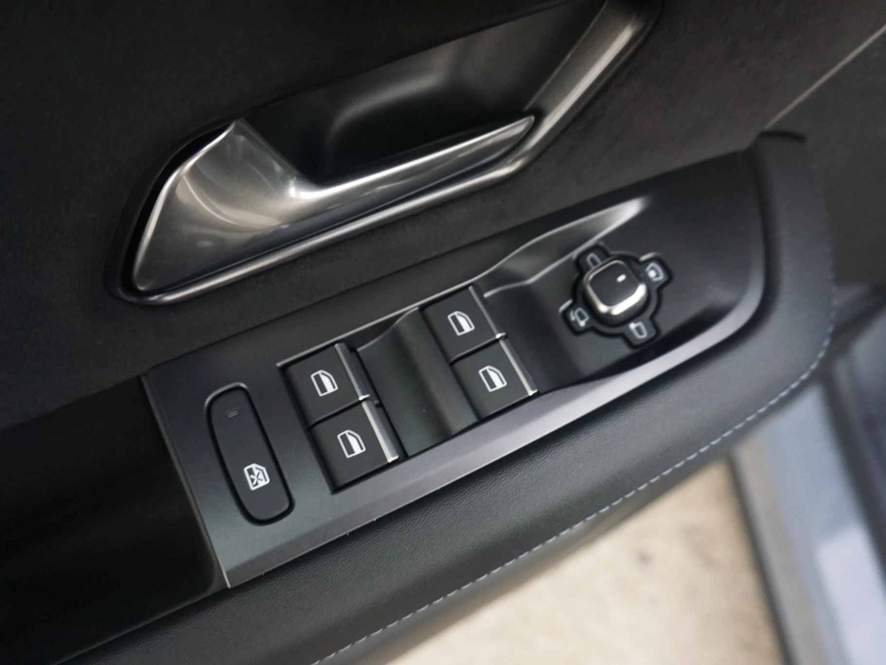 Hoofdafbeelding Opel Grandland