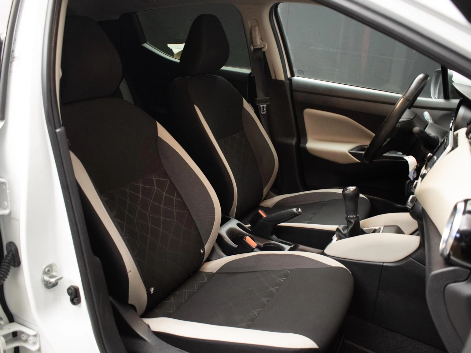 Hoofdafbeelding Nissan Micra