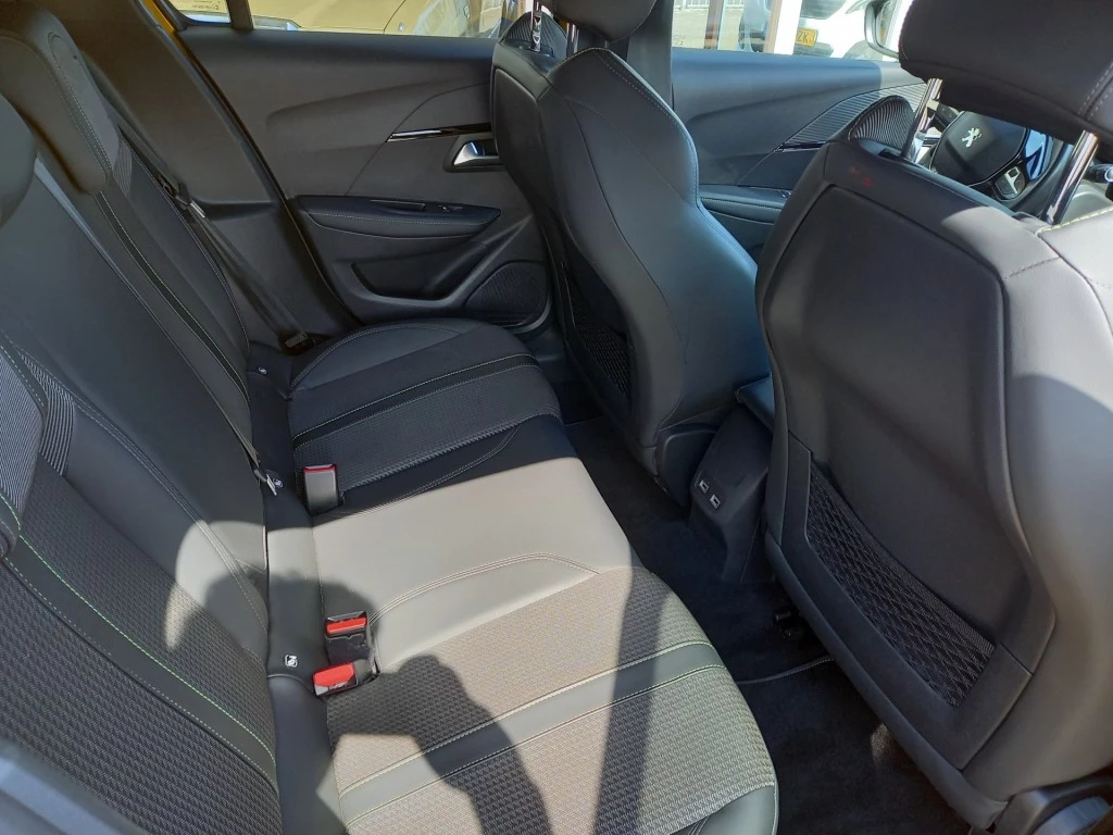 Hoofdafbeelding Peugeot e-208