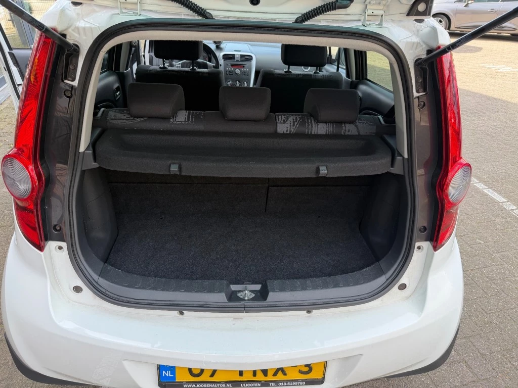 Hoofdafbeelding Opel Agila