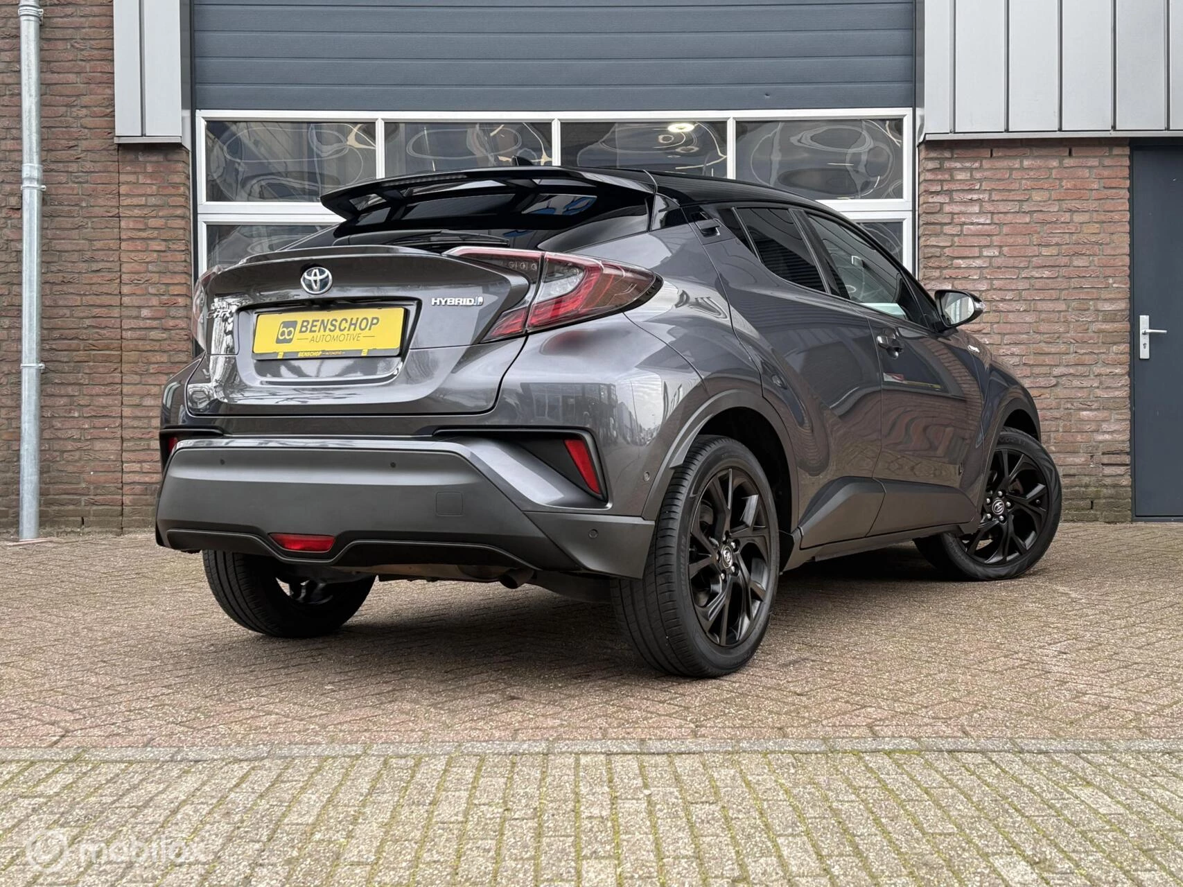 Hoofdafbeelding Toyota C-HR