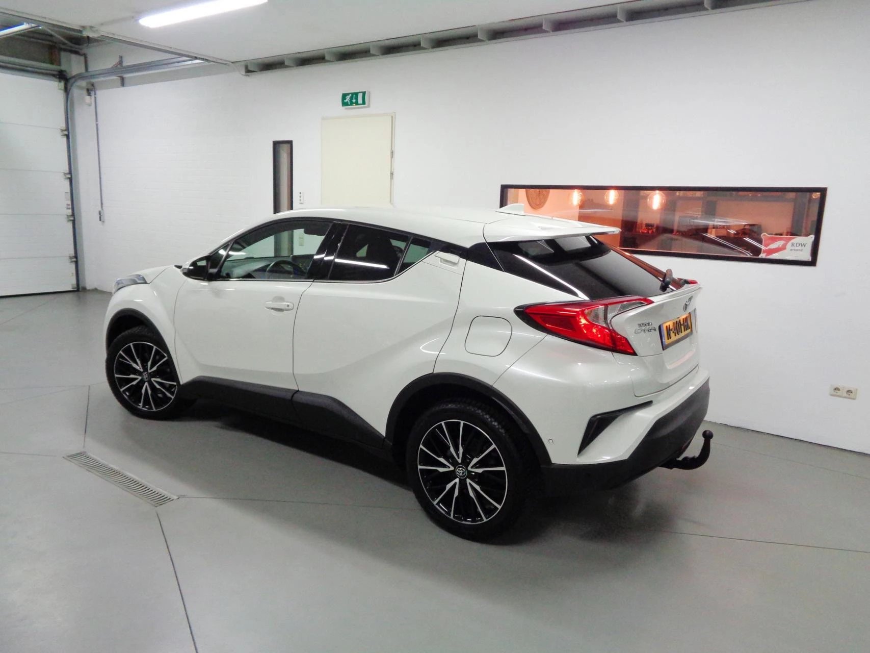 Hoofdafbeelding Toyota C-HR