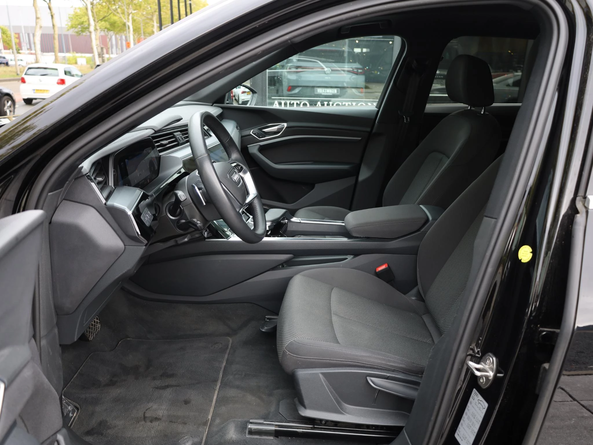 Hoofdafbeelding Audi e-tron