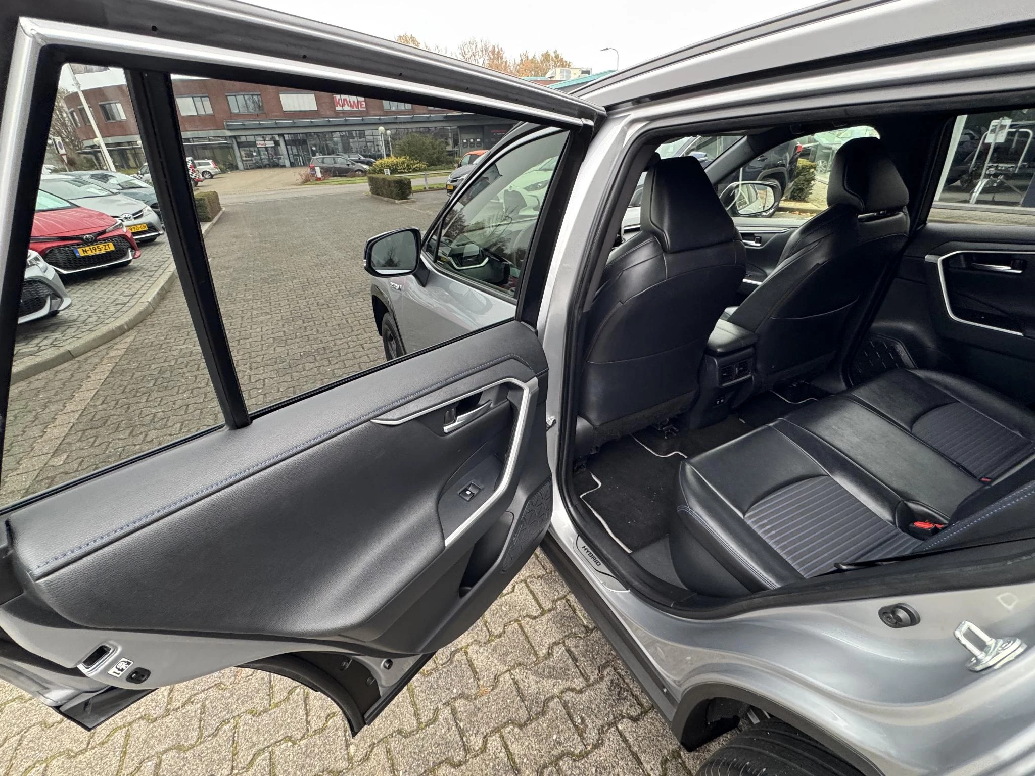 Hoofdafbeelding Toyota RAV4