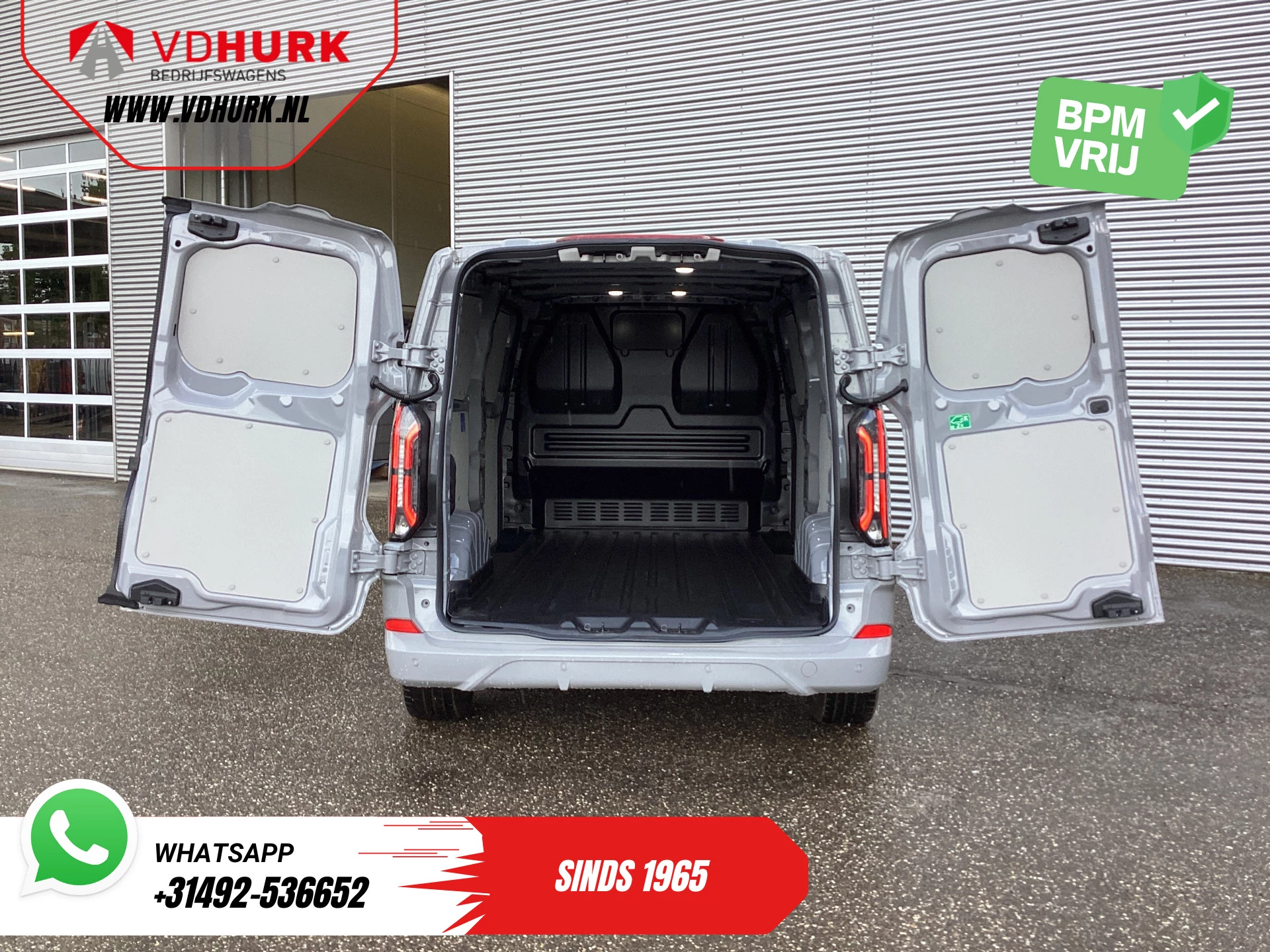 Hoofdafbeelding Ford E-Transit Custom