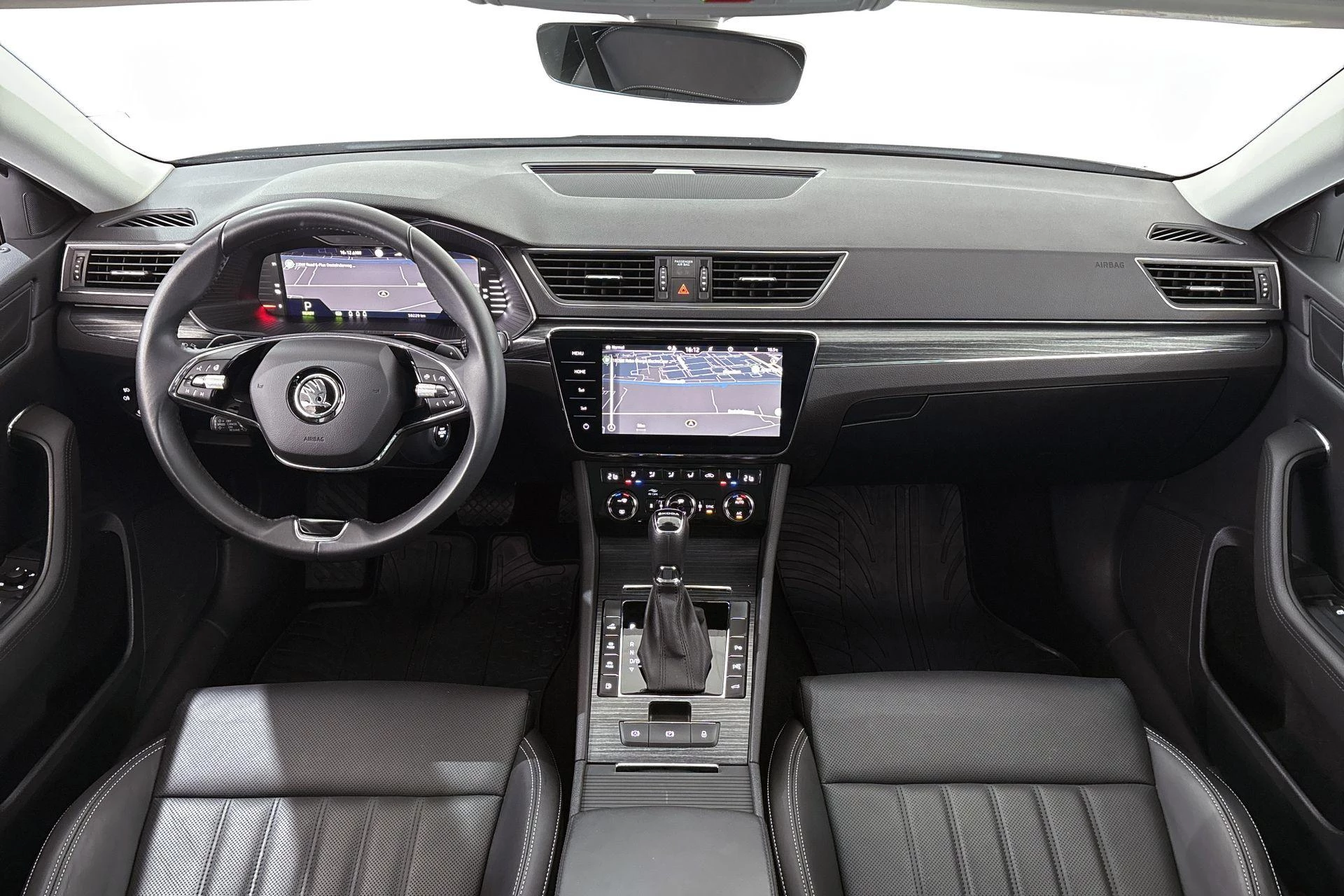 Hoofdafbeelding Škoda Superb