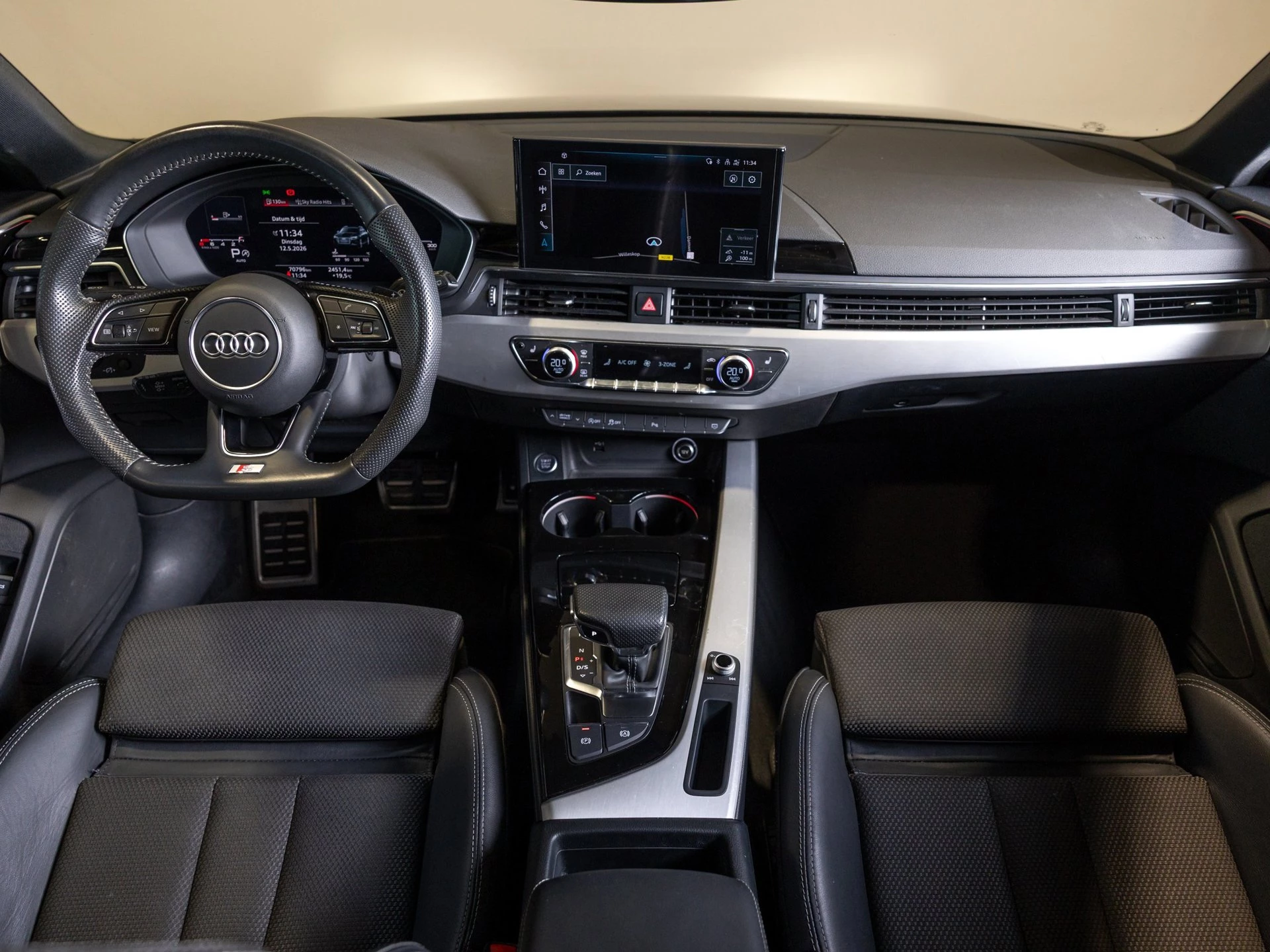 Hoofdafbeelding Audi A4