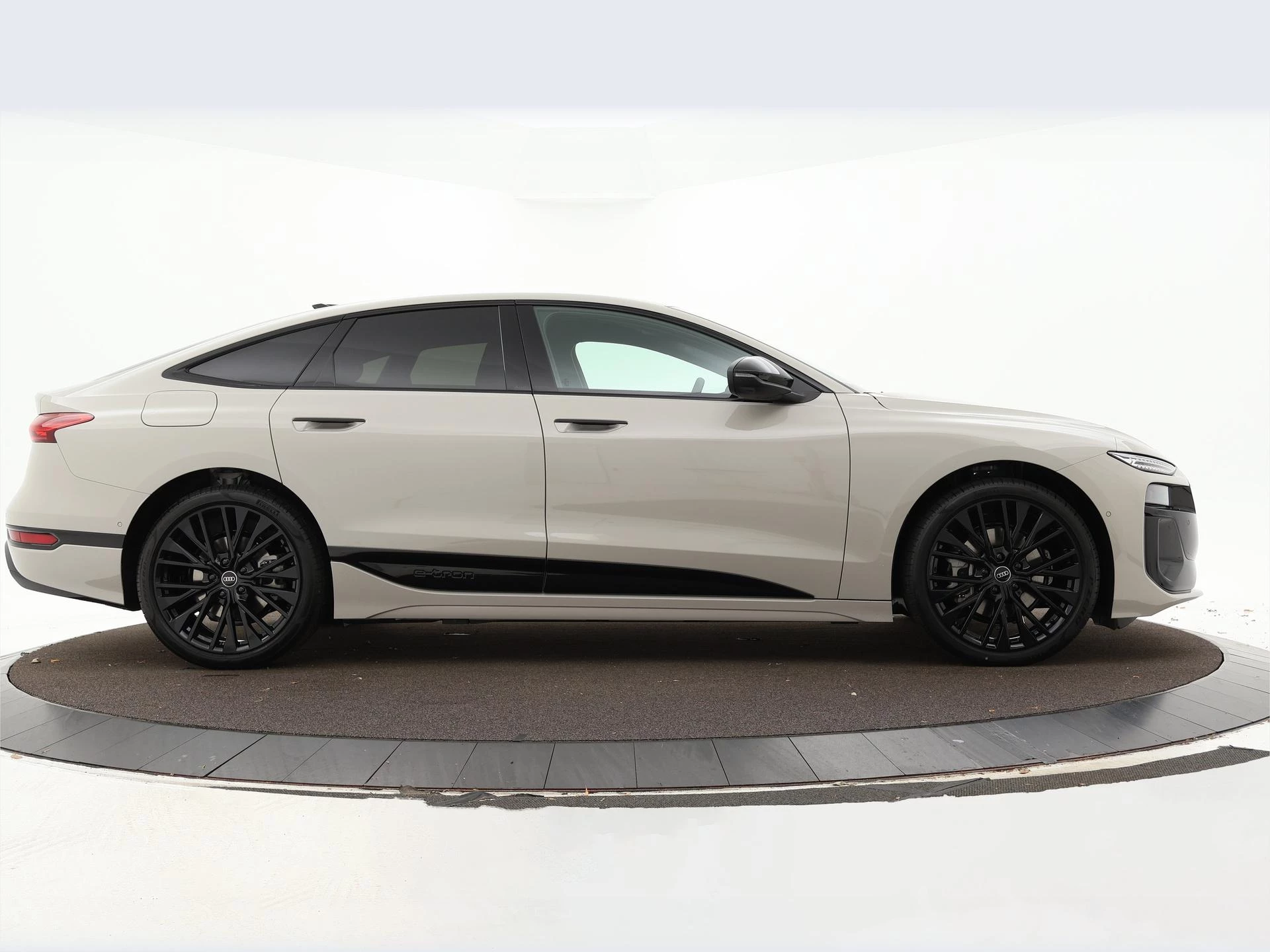 Hoofdafbeelding Audi A6 Sportback e-tron