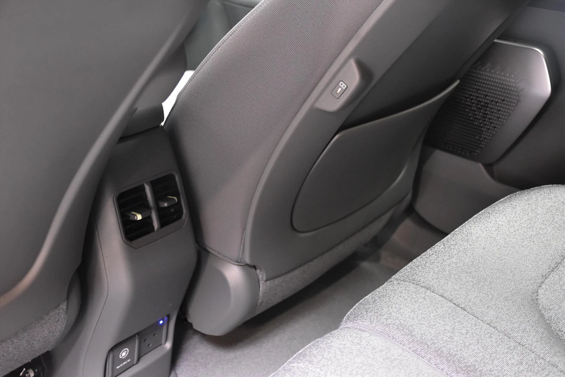 Hoofdafbeelding Kia Ev2