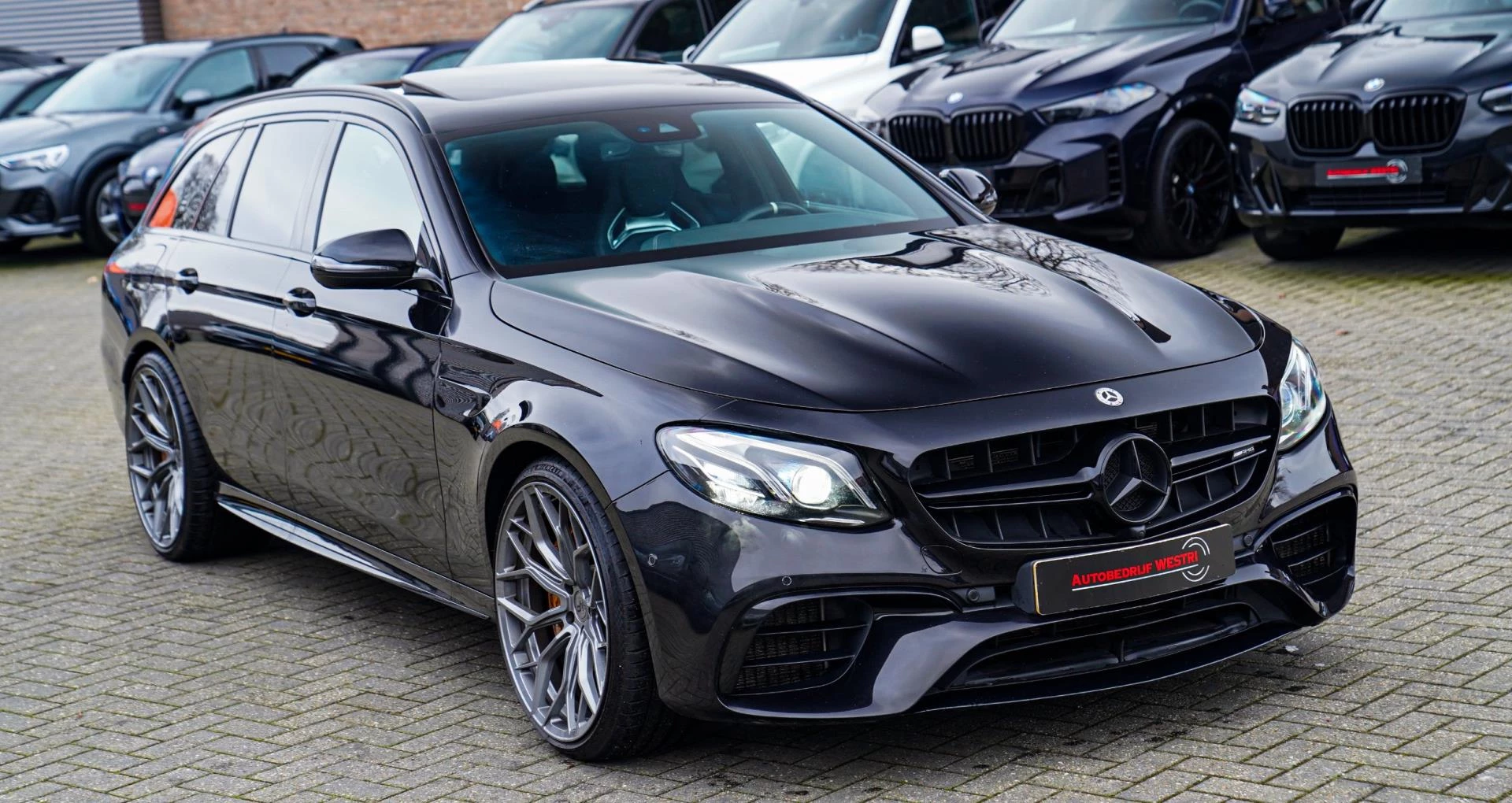 Hoofdafbeelding Mercedes-Benz E-Klasse
