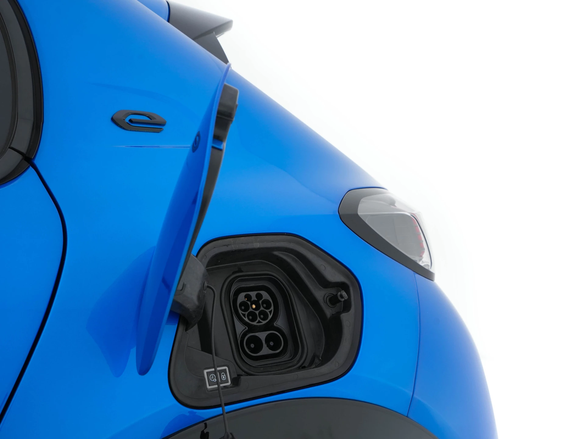 Hoofdafbeelding Peugeot e-208