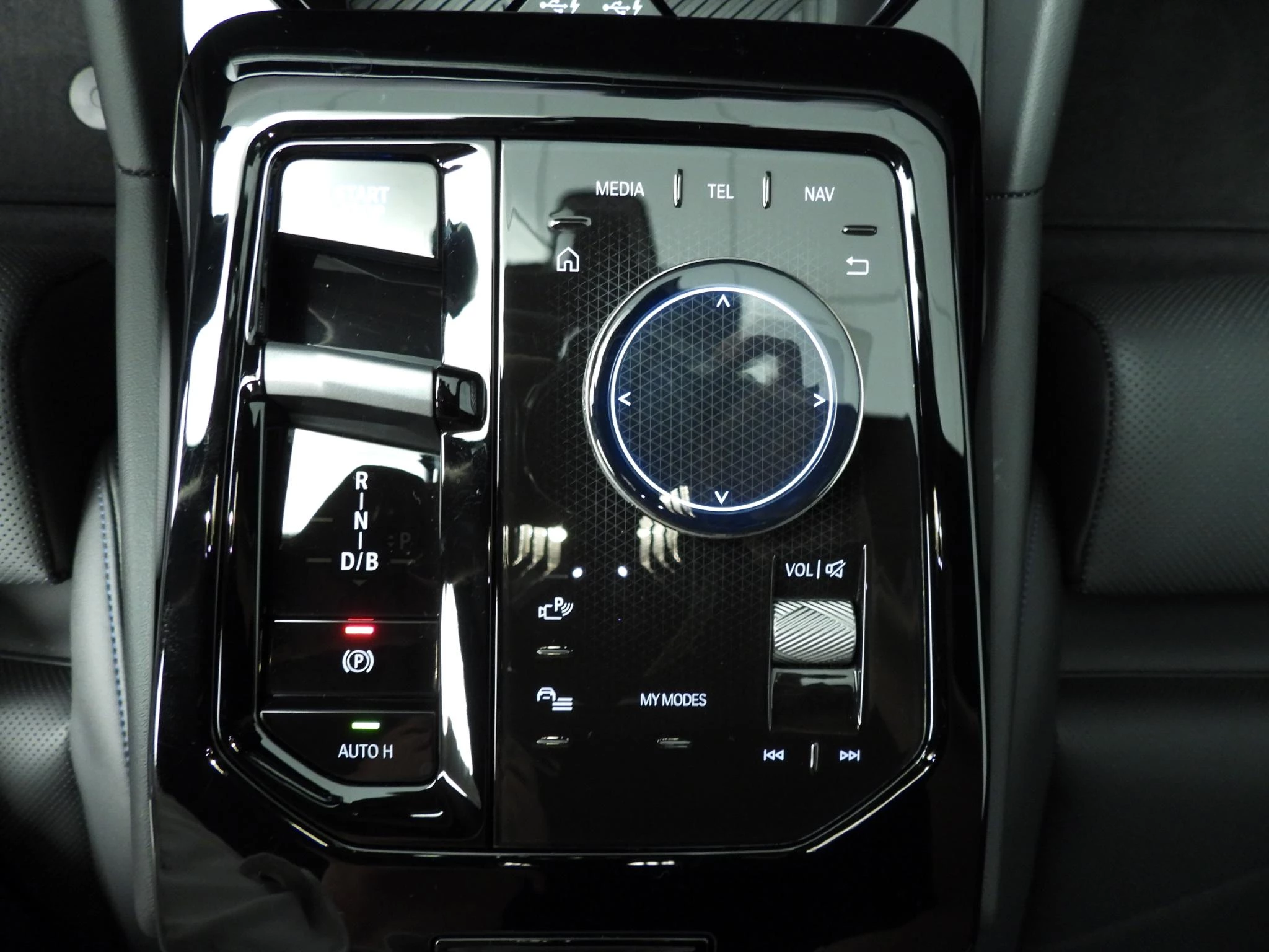 Hoofdafbeelding BMW i5