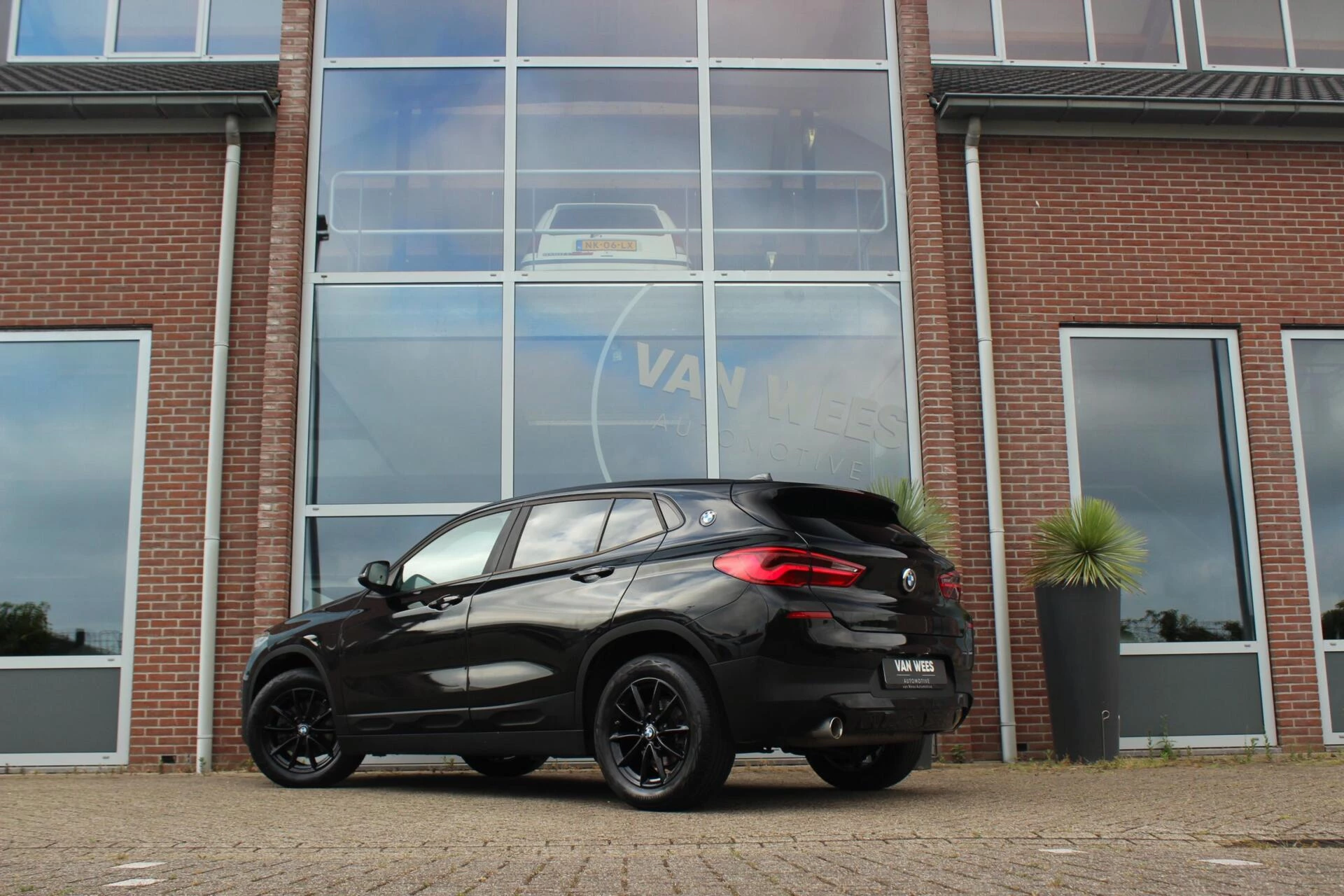 Hoofdafbeelding BMW X2