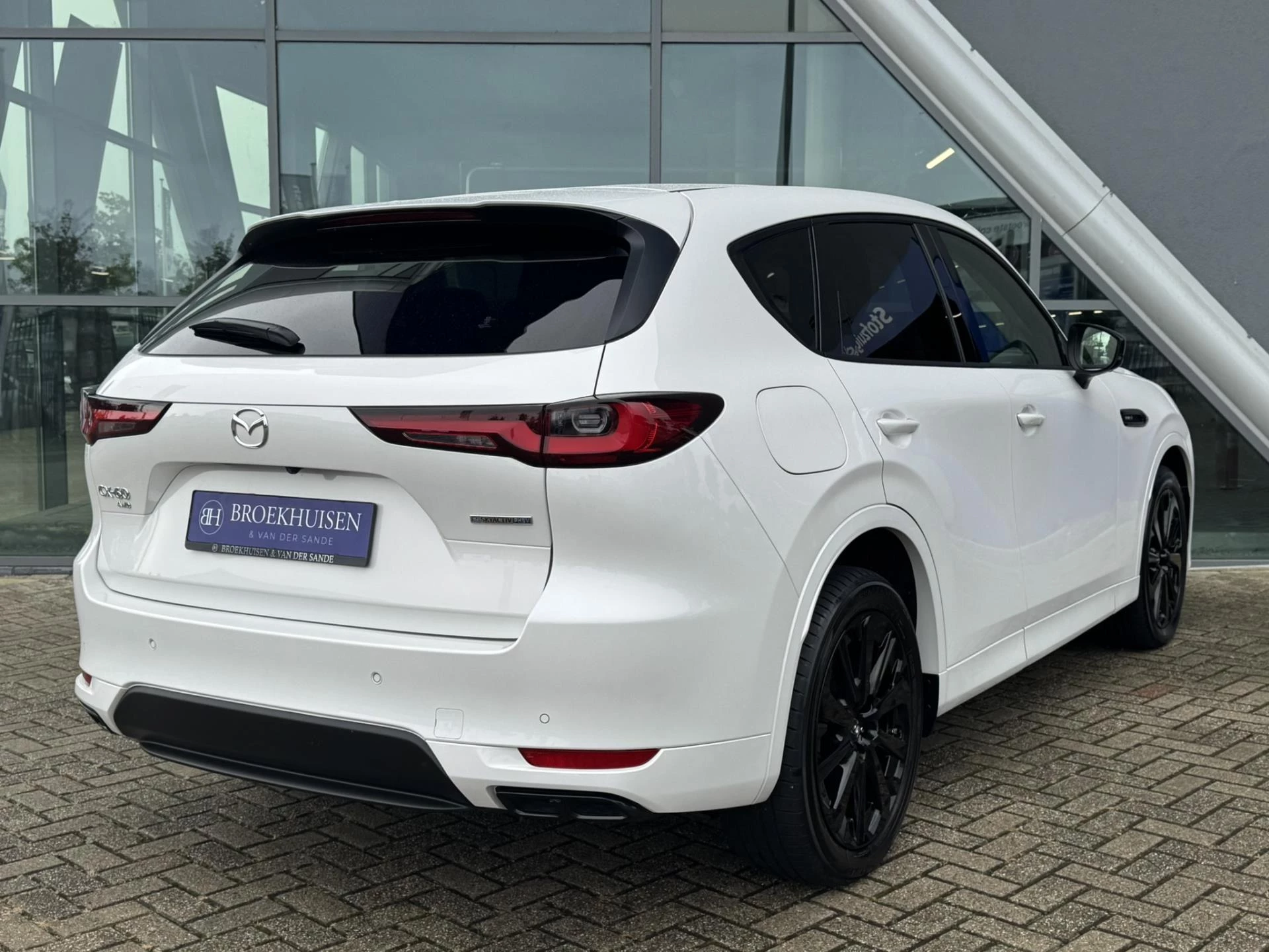Hoofdafbeelding Mazda CX-60