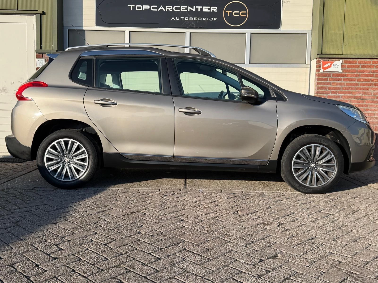 Hoofdafbeelding Peugeot 2008