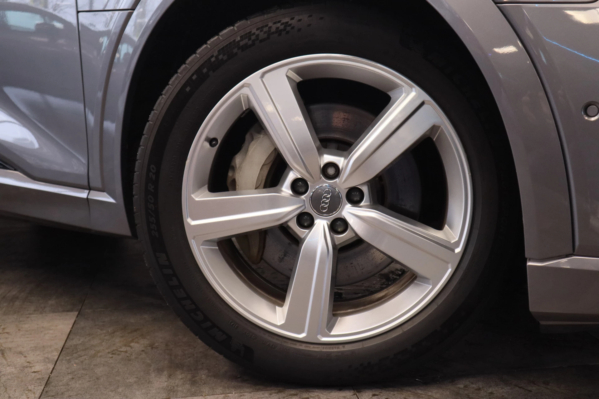 Hoofdafbeelding Audi e-tron