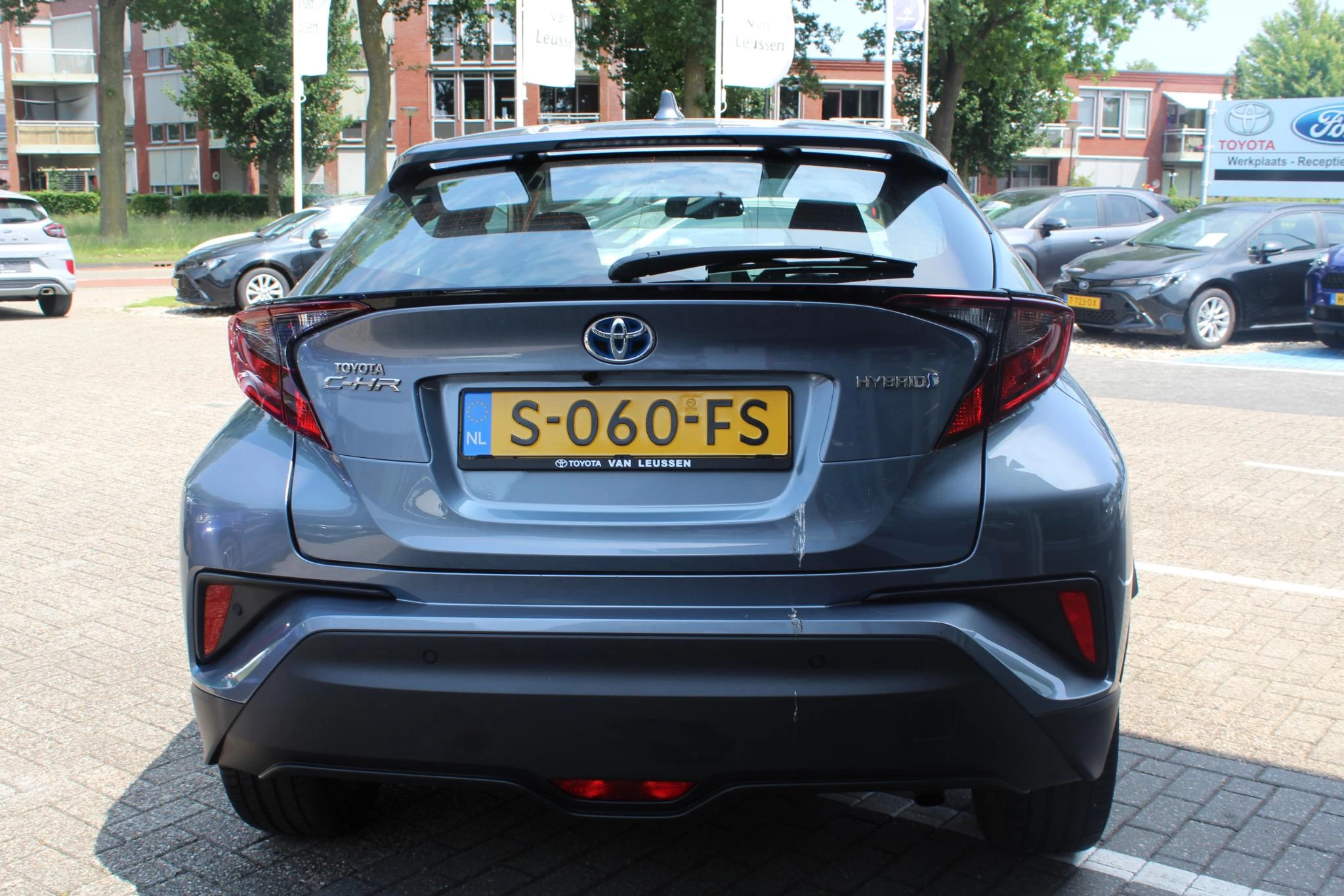 Hoofdafbeelding Toyota C-HR