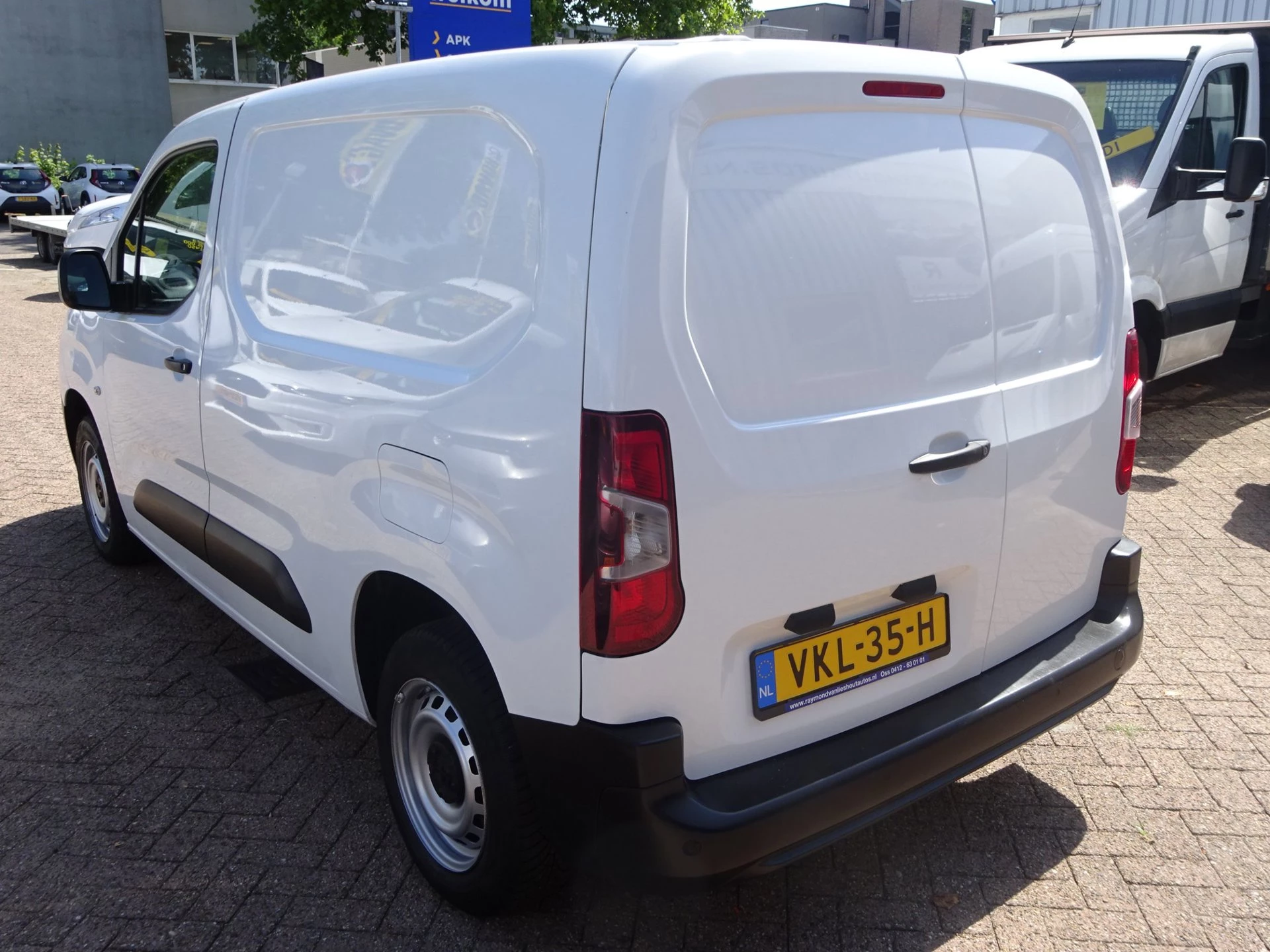 Hoofdafbeelding Peugeot Partner