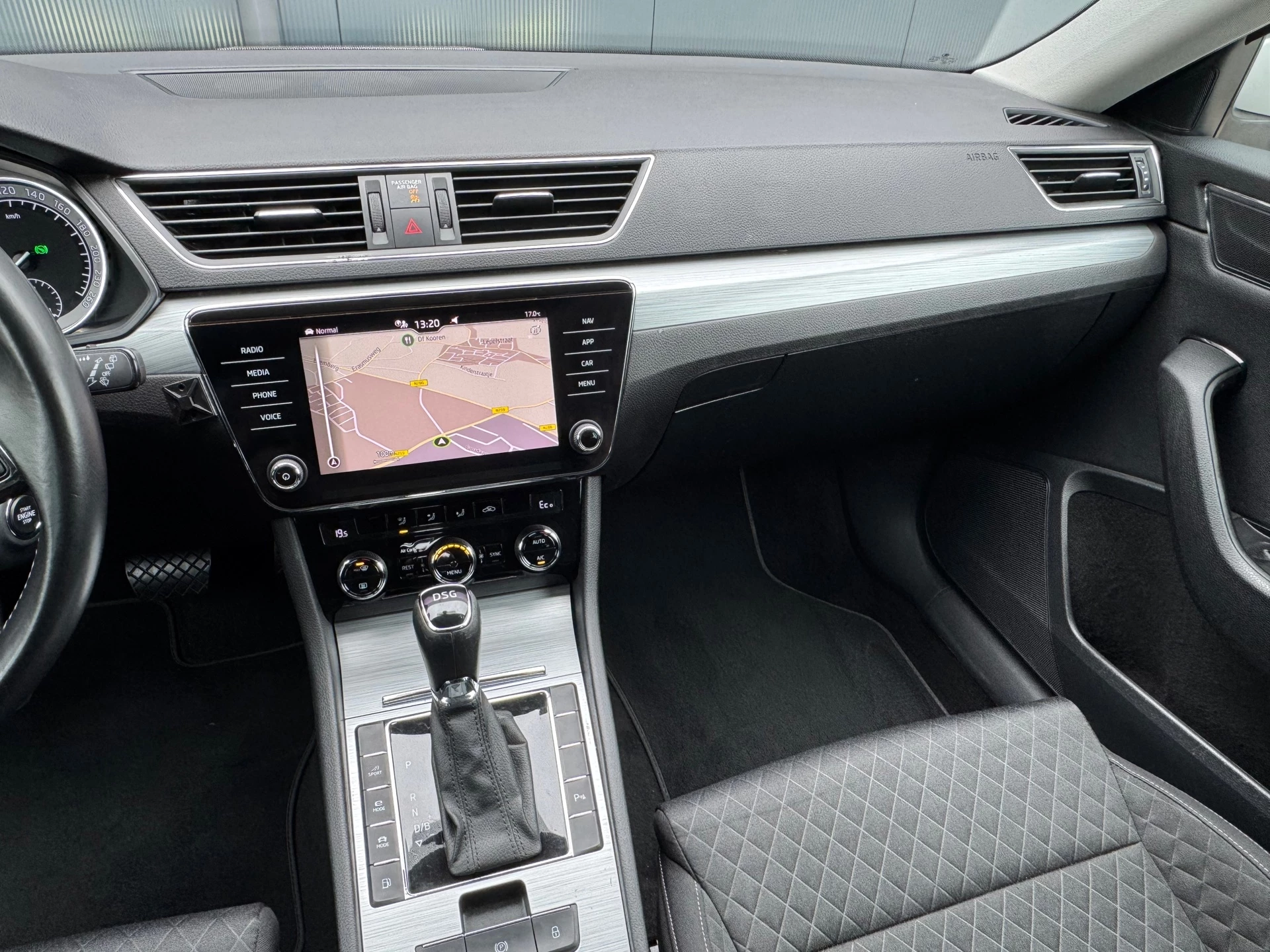 Hoofdafbeelding Škoda Superb