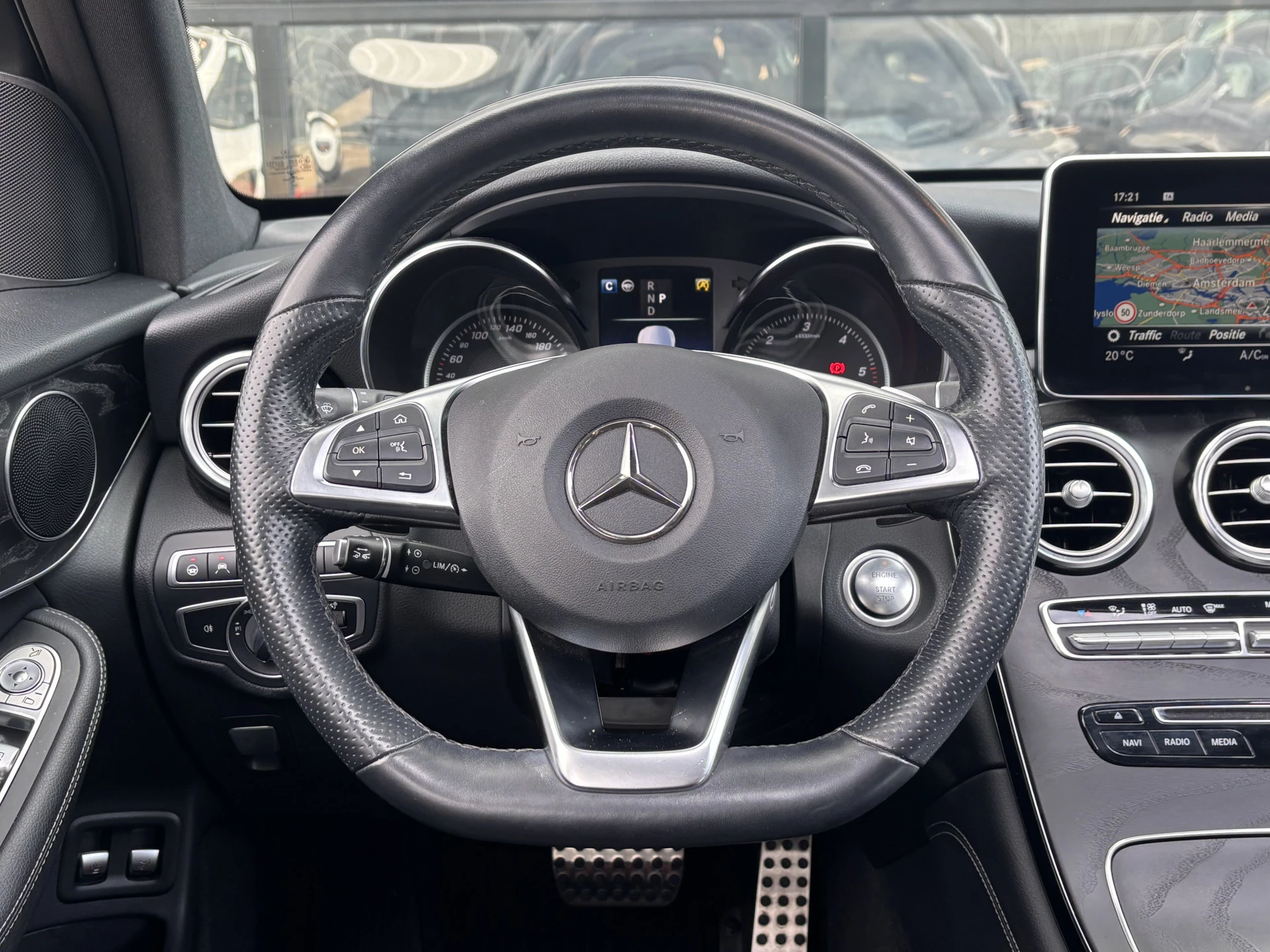 Hoofdafbeelding Mercedes-Benz GLC