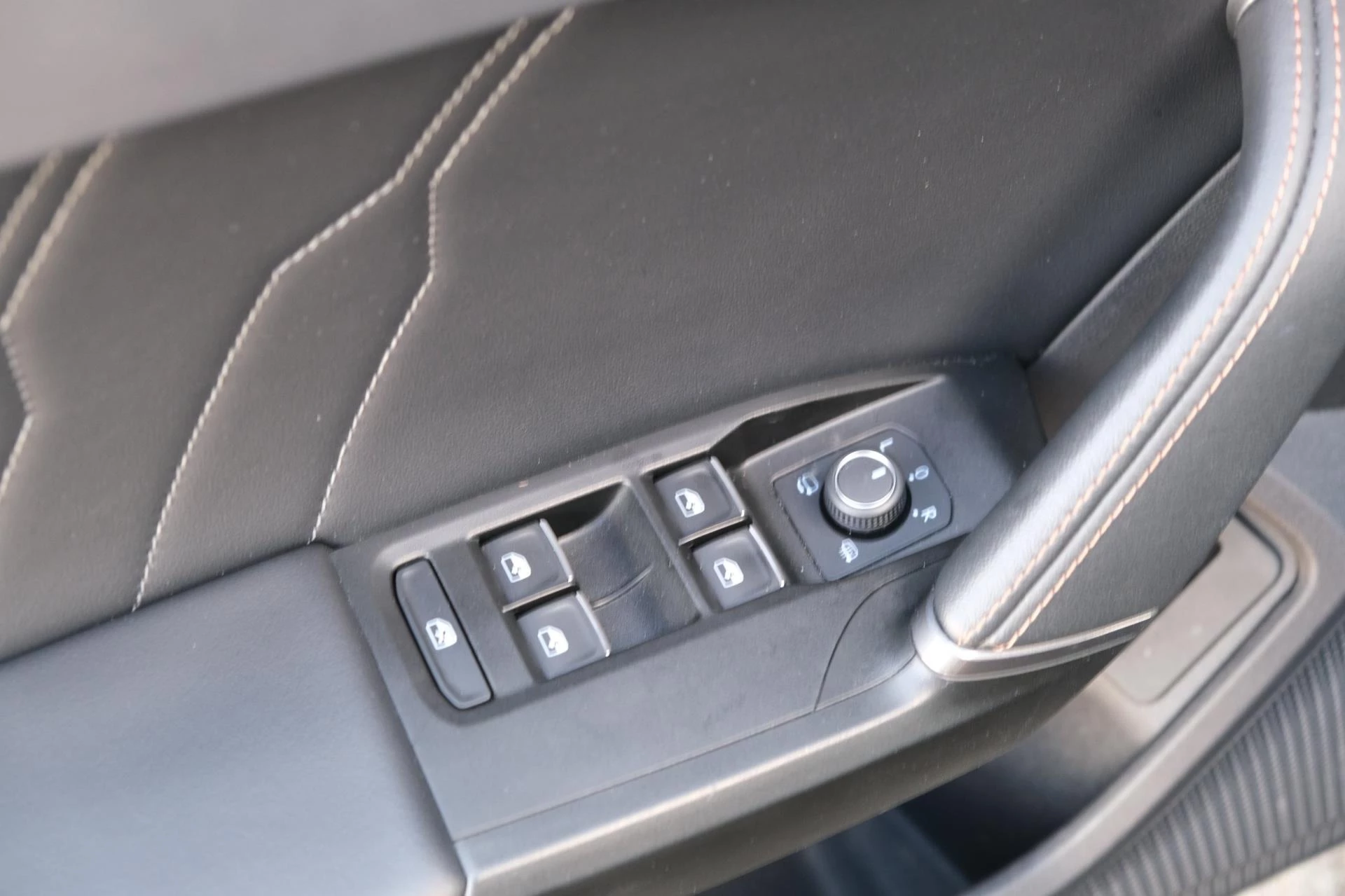 Hoofdafbeelding CUPRA Leon Sportstourer