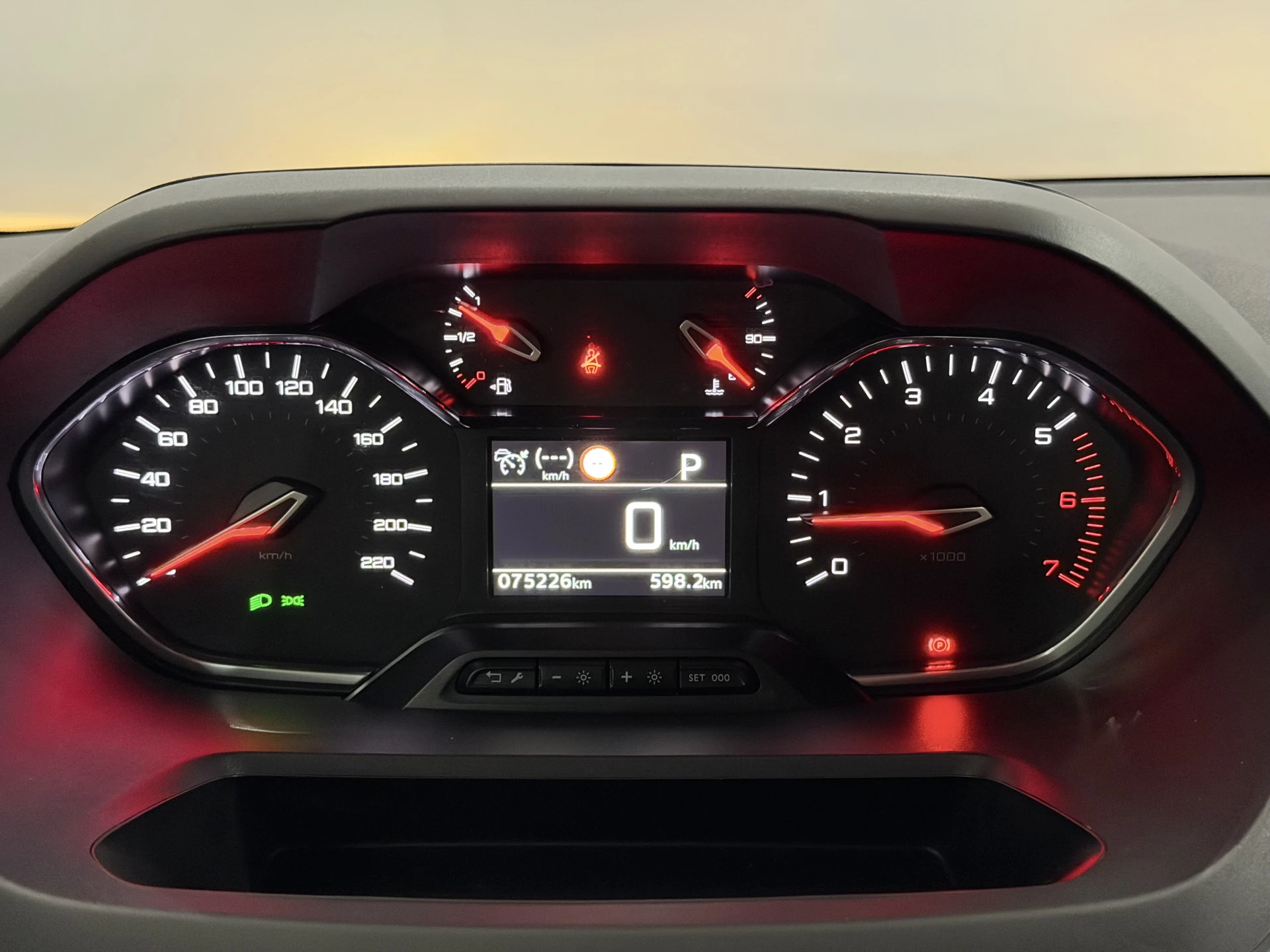 Hoofdafbeelding Peugeot Rifter