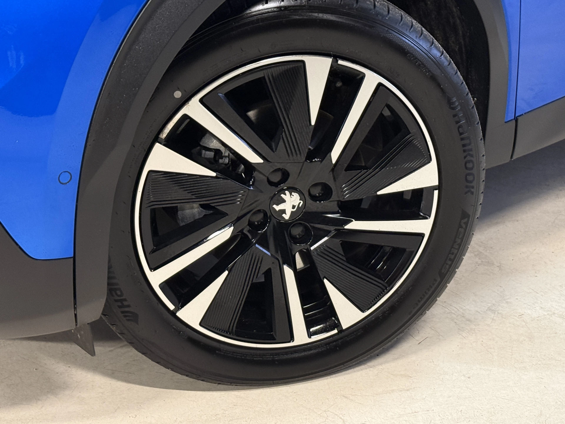 Hoofdafbeelding Peugeot e-2008