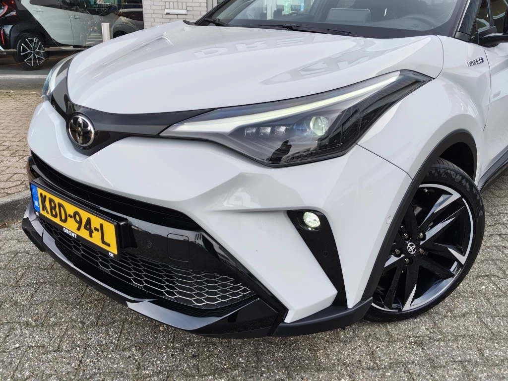 Hoofdafbeelding Toyota C-HR