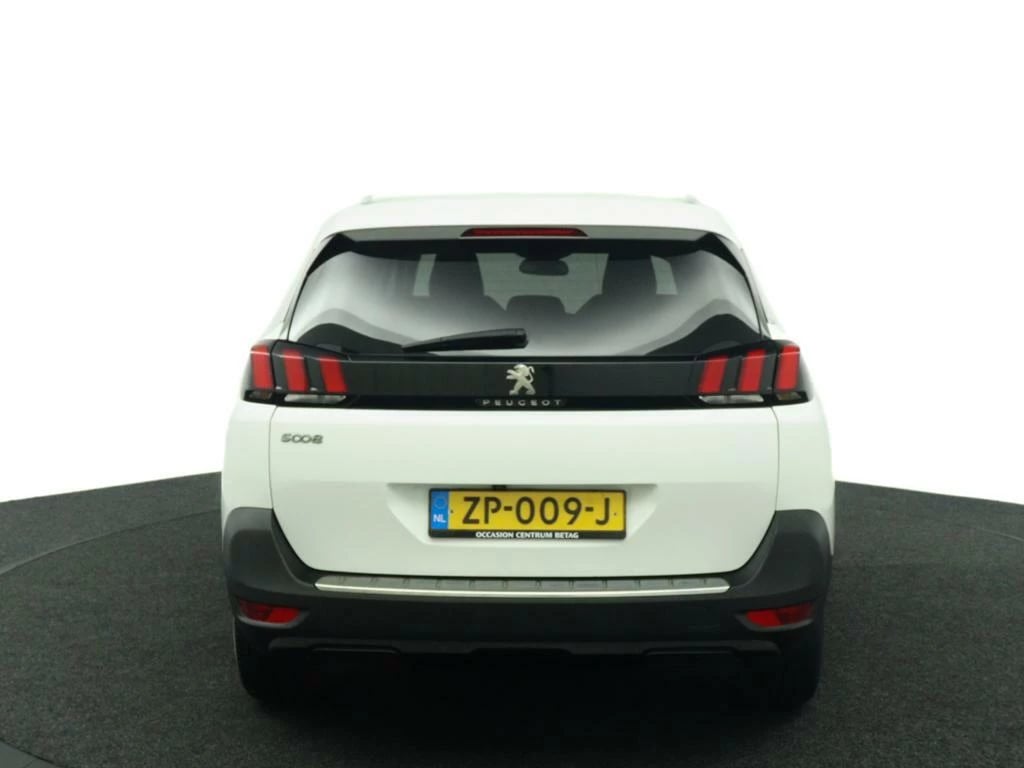 Hoofdafbeelding Peugeot 5008