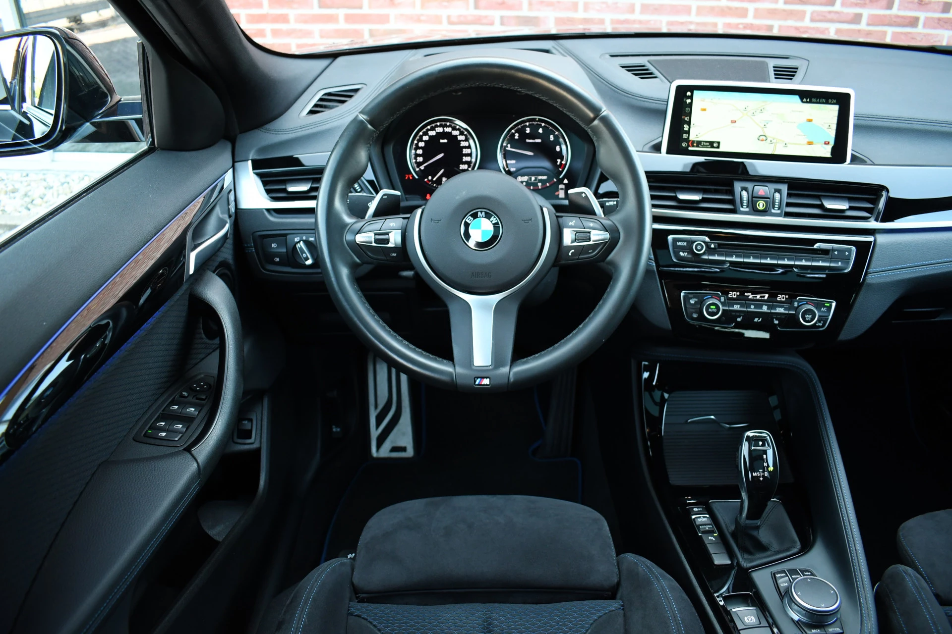 Hoofdafbeelding BMW X2