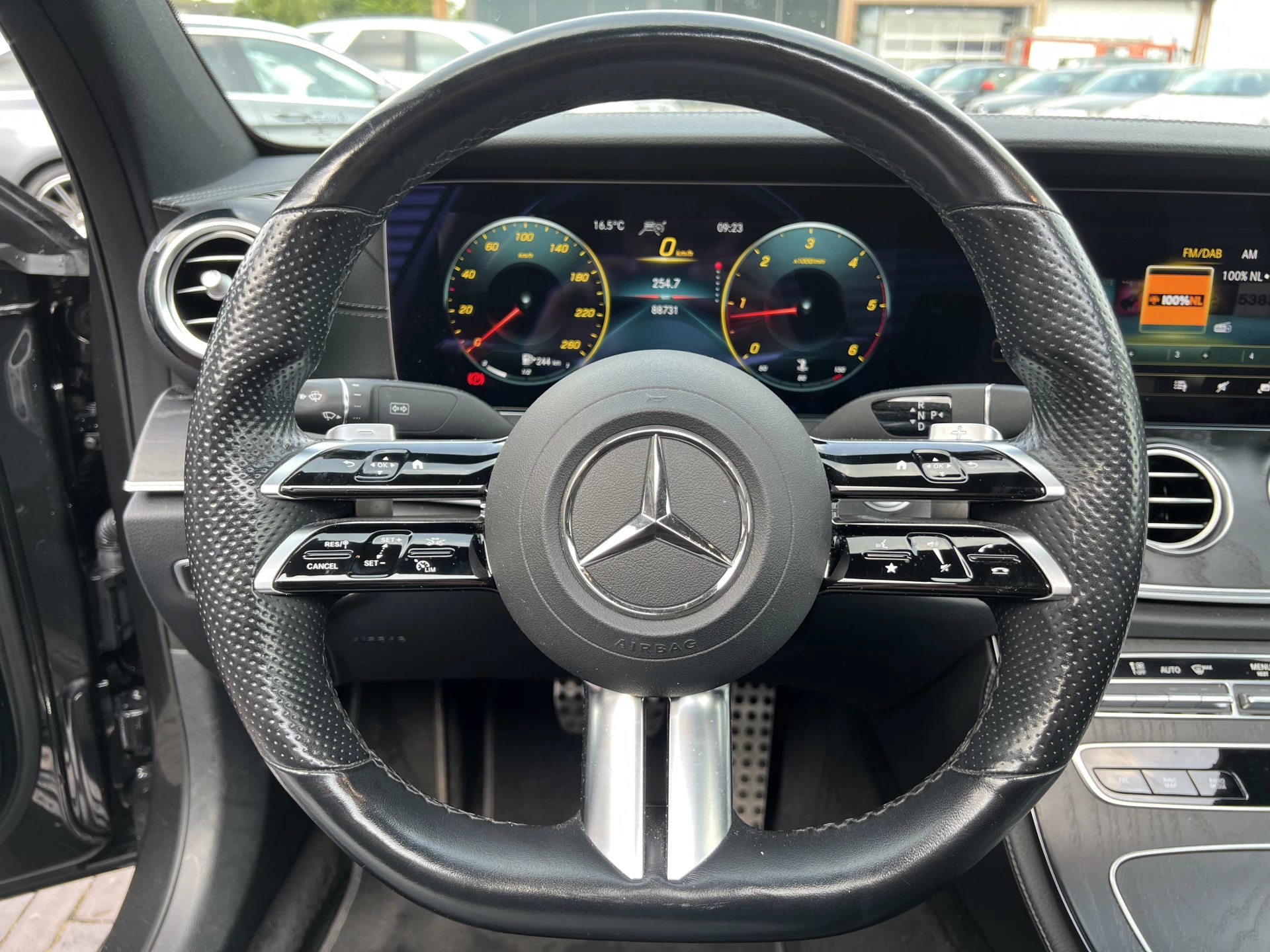 Hoofdafbeelding Mercedes-Benz E-Klasse