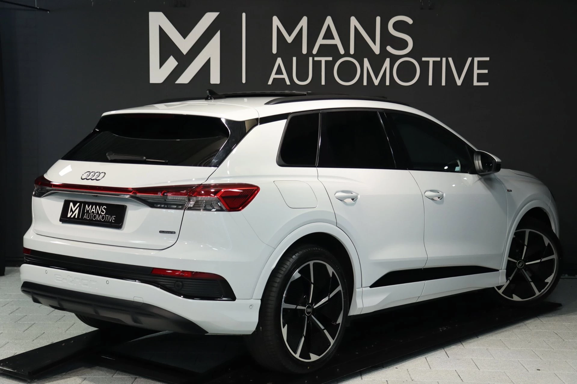 Hoofdafbeelding Audi Q4 e-tron