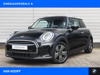 MINI Cooper Hatchback Camden Automaat / LED / Cruise Control / Driving Assistant / Extra getint glas achter