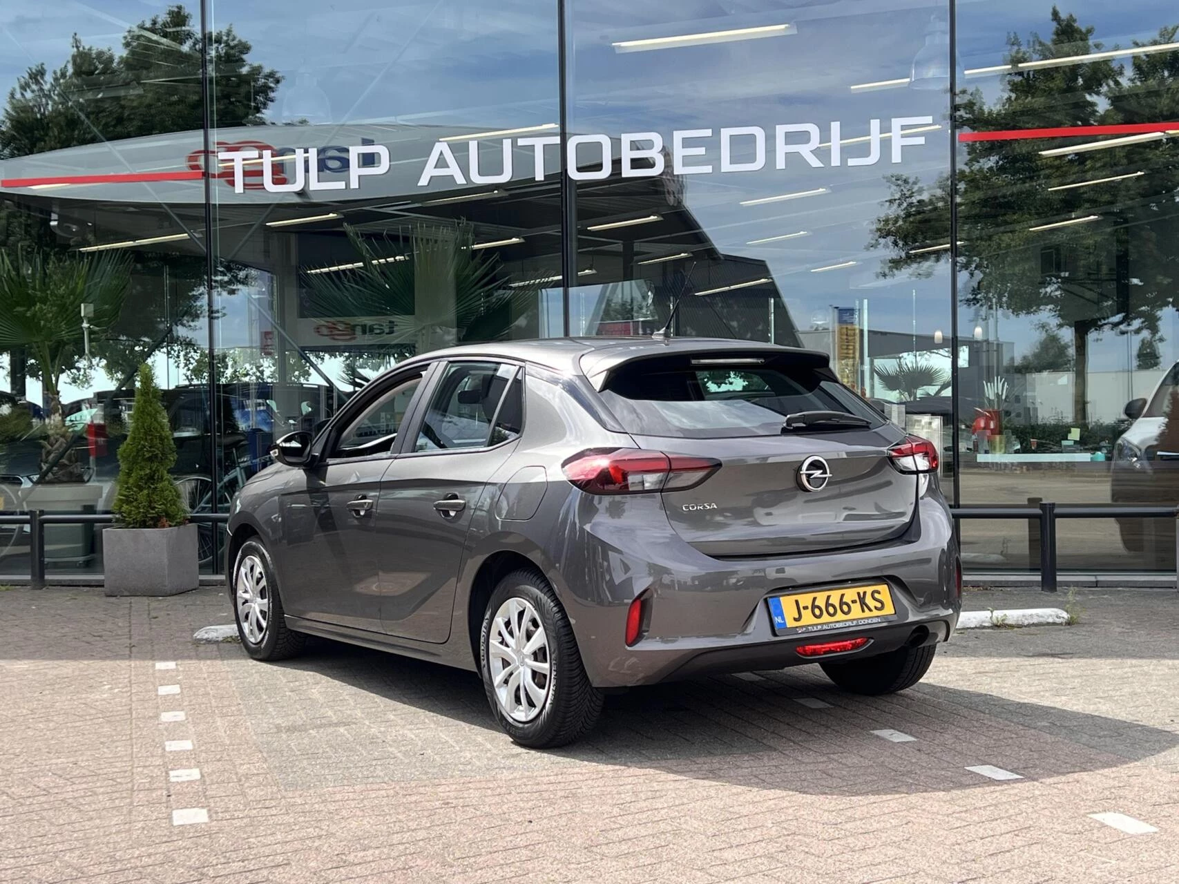 Hoofdafbeelding Opel Corsa