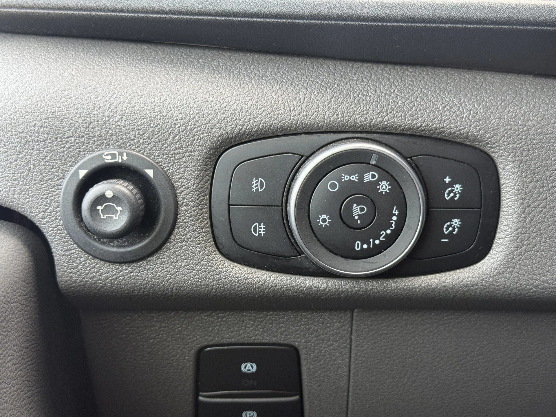 Hoofdafbeelding Ford E-Transit