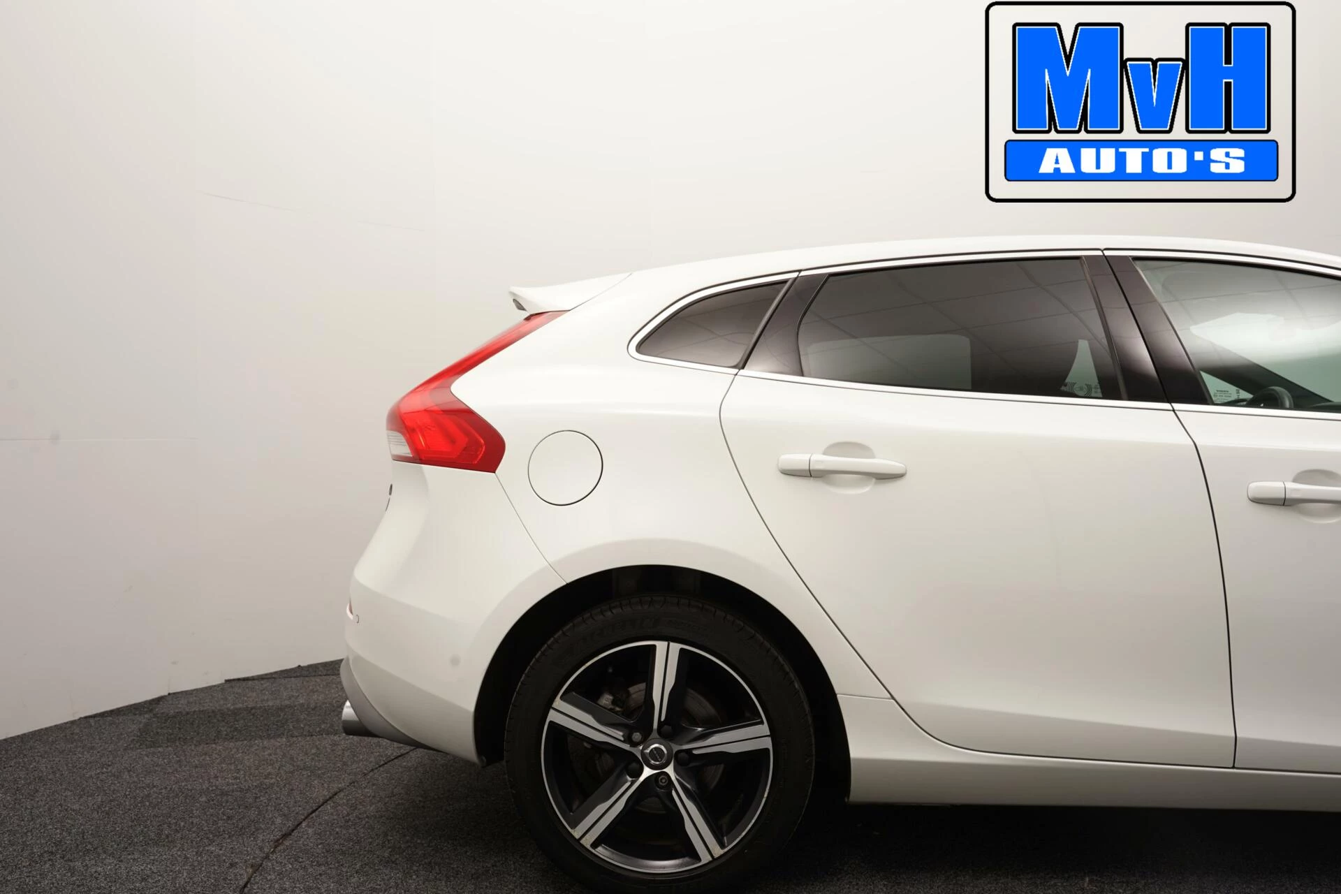 Hoofdafbeelding Volvo V40