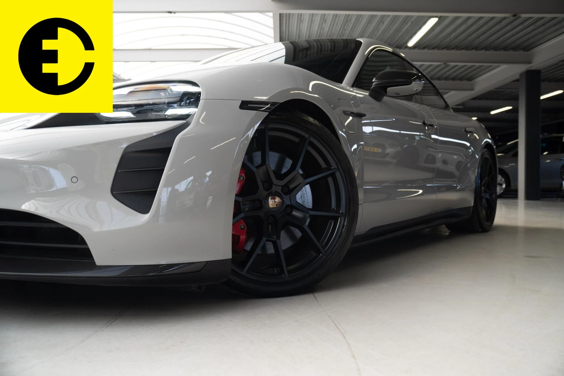 Hoofdafbeelding Porsche Taycan