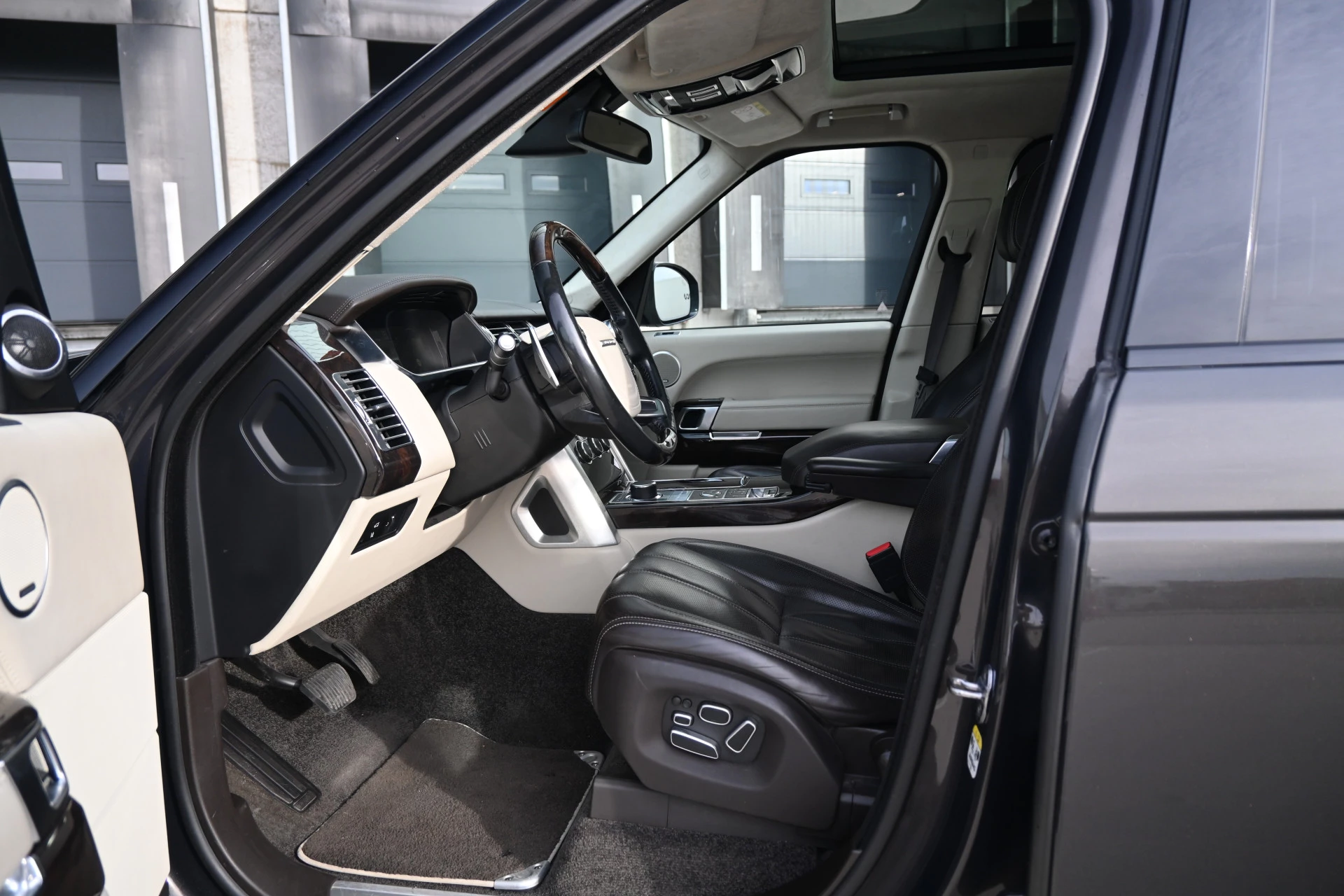 Hoofdafbeelding Land Rover Range Rover