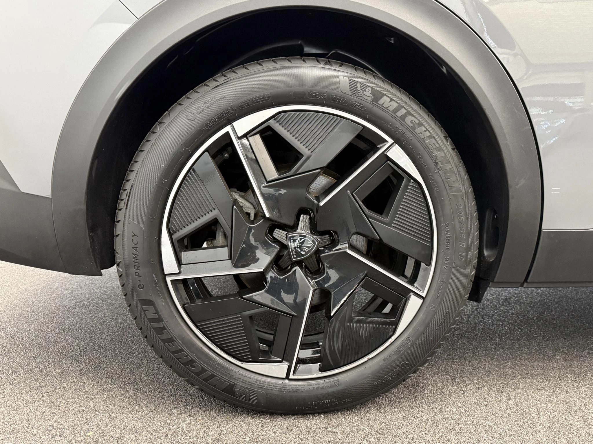 Hoofdafbeelding Peugeot 408