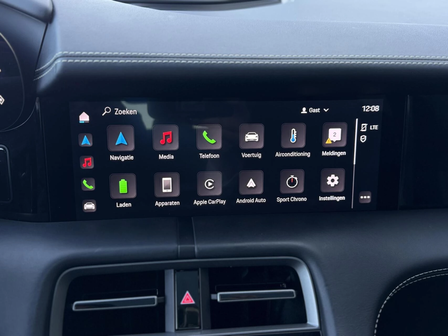 Hoofdafbeelding Porsche Taycan