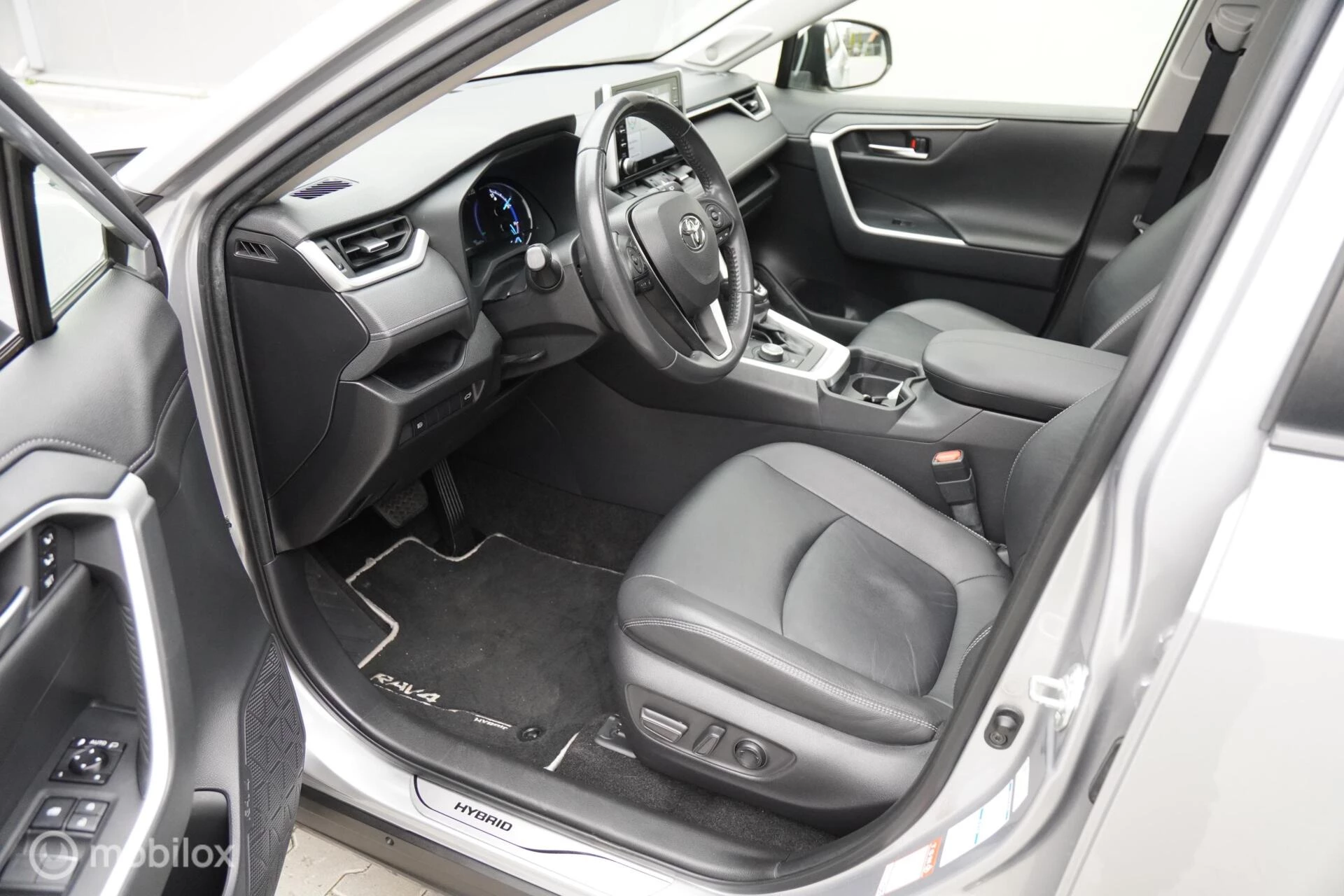 Hoofdafbeelding Toyota RAV4